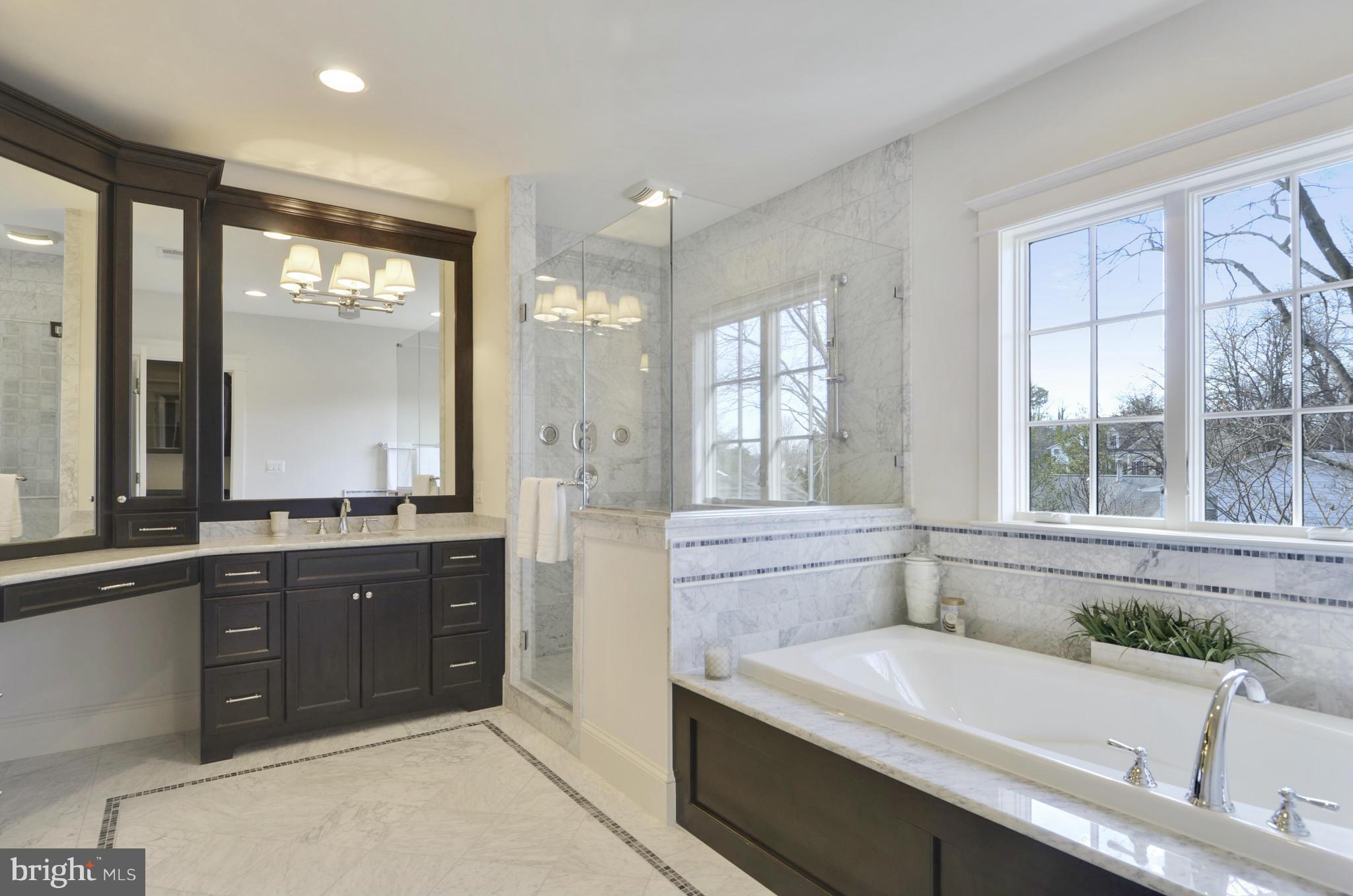 BRADMOOR - Residential