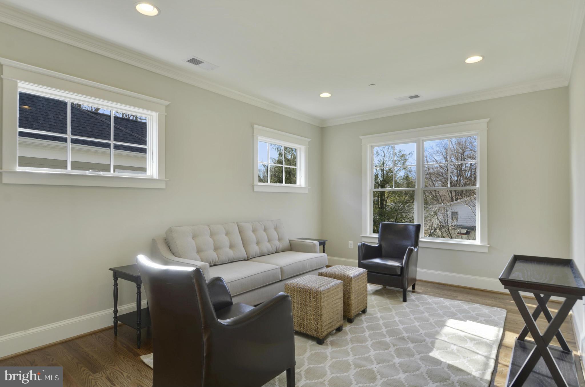 BRADMOOR - Residential