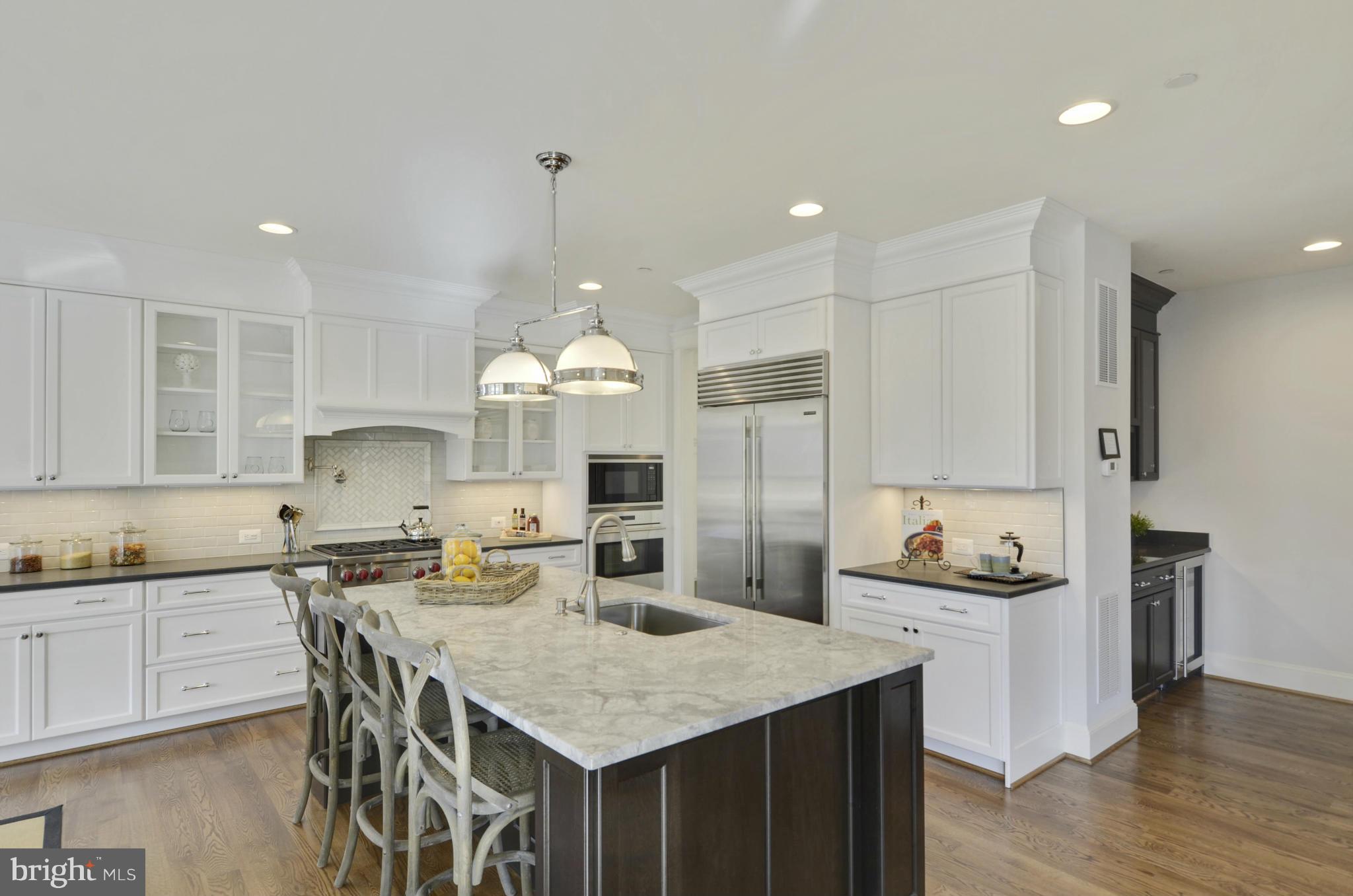 BRADMOOR - Residential