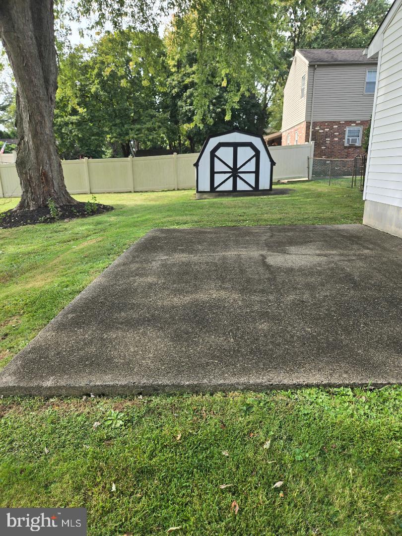 BROAD VIEW FARMS - Residential