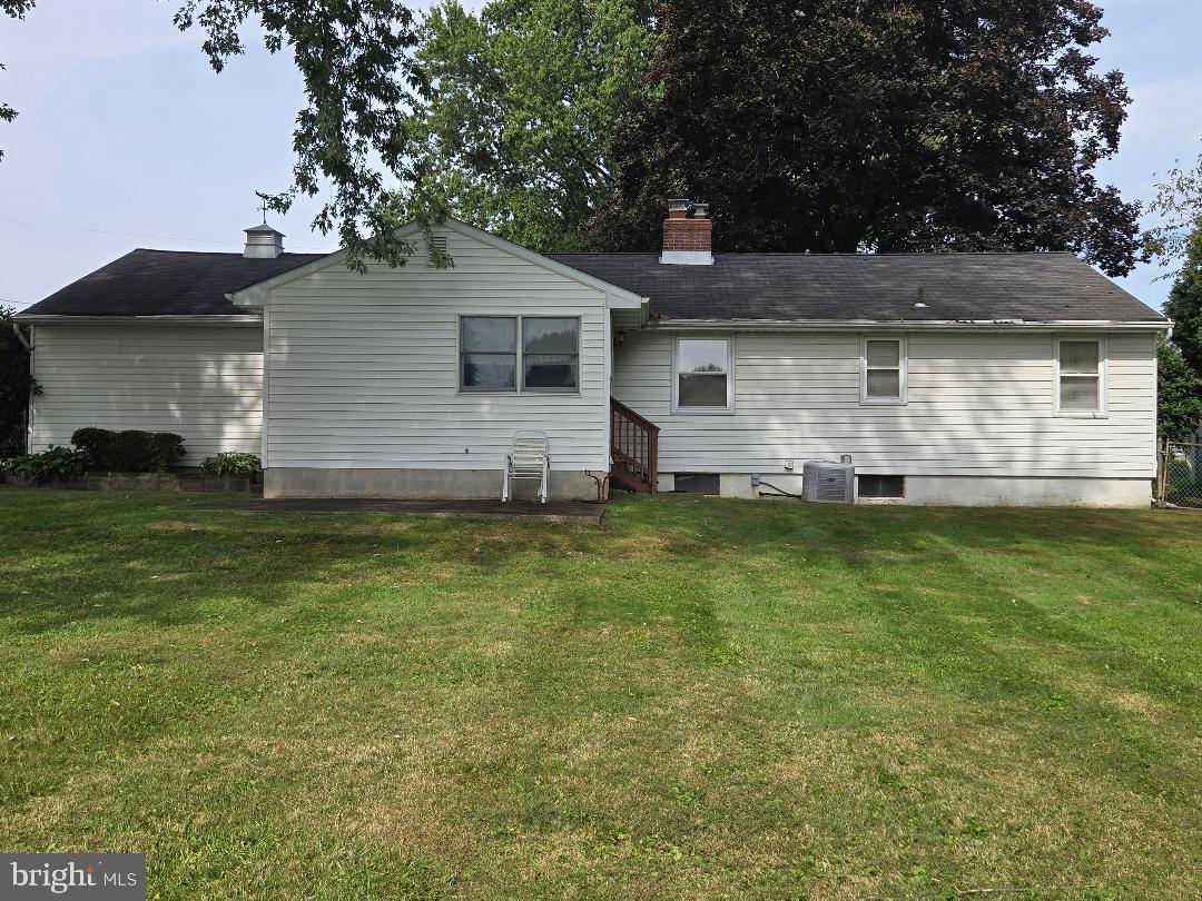 BROAD VIEW FARMS - Residential