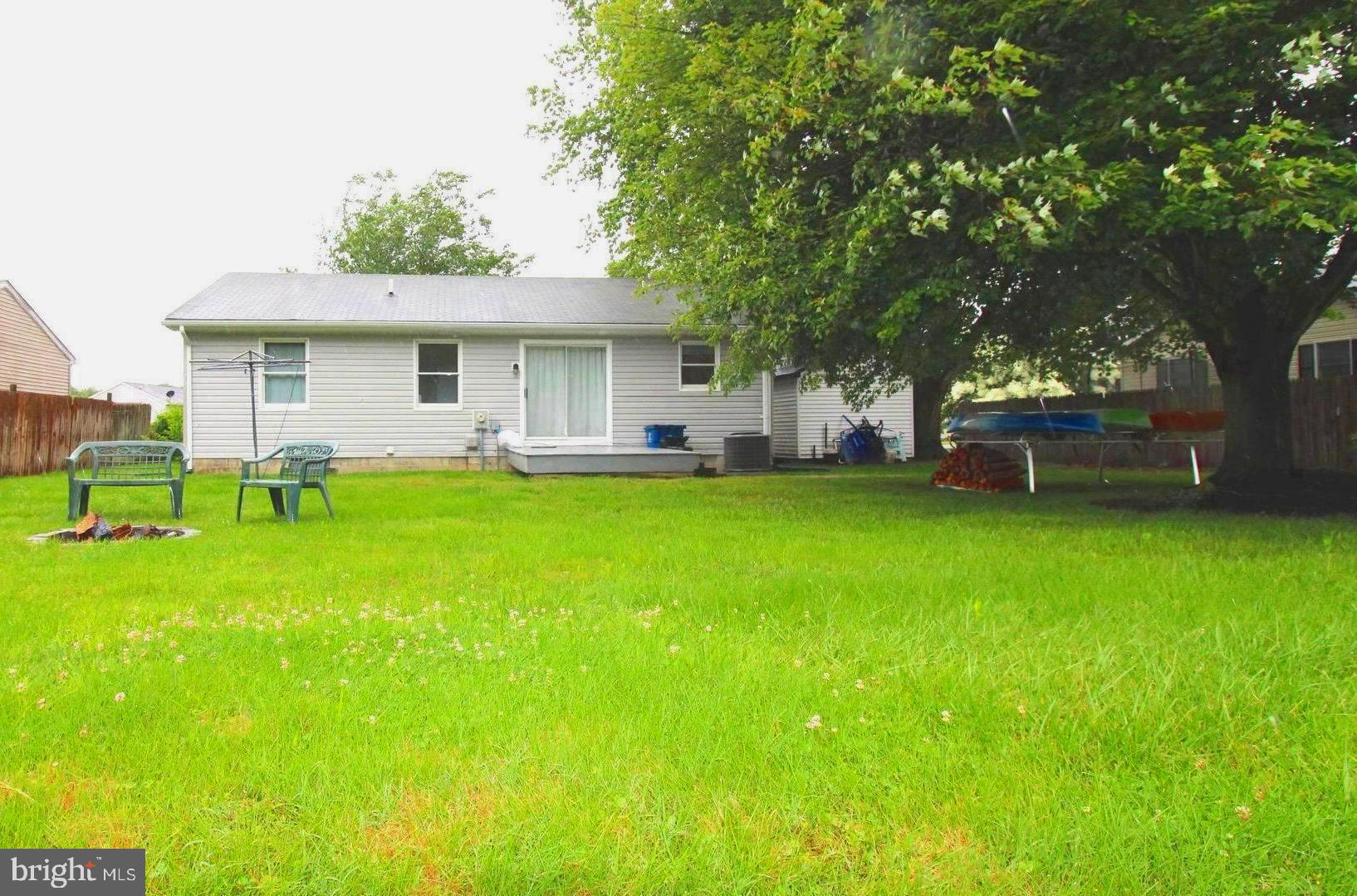 17 GREENRIDGE AVENUE
