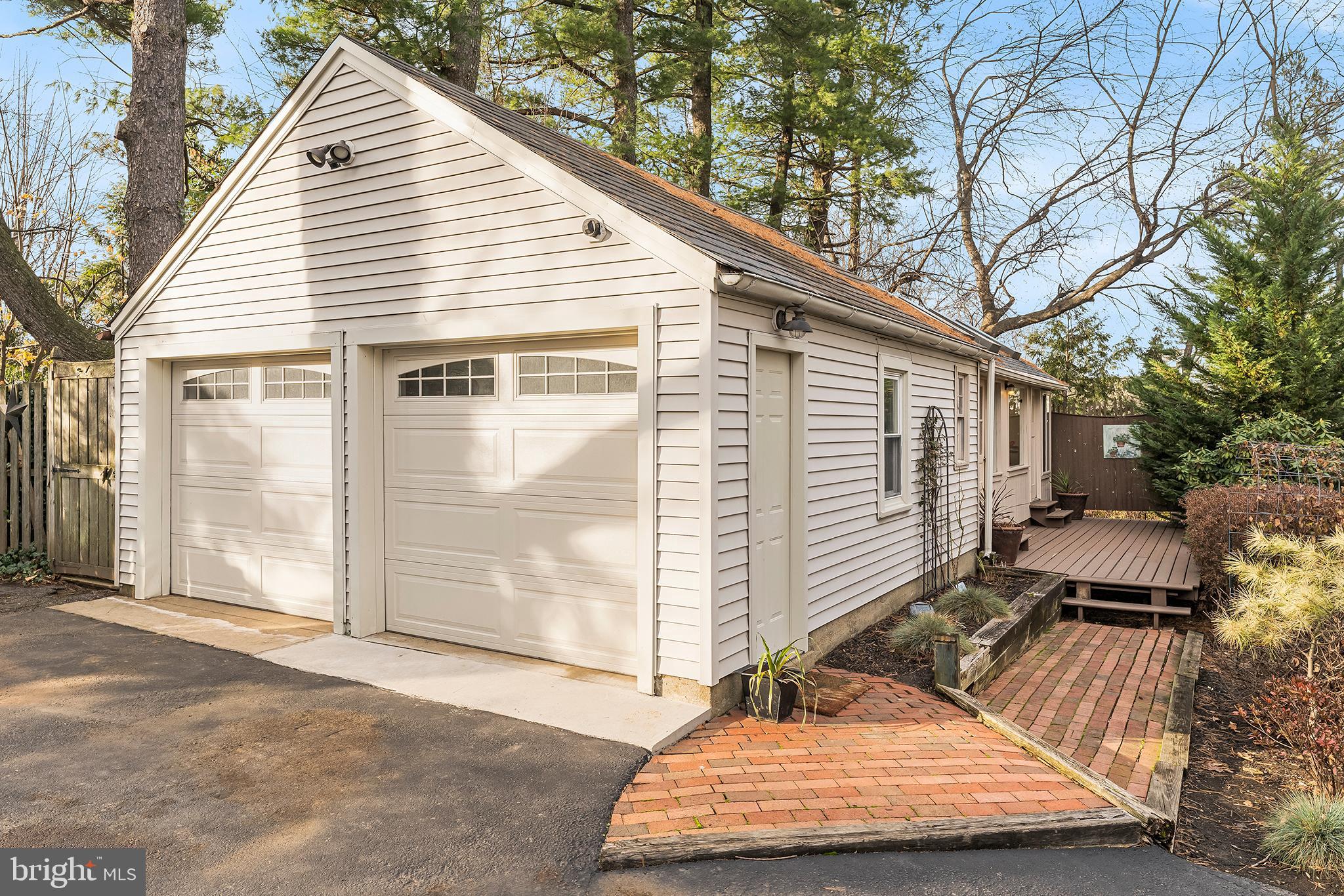 HOPE RIDGE - Residential