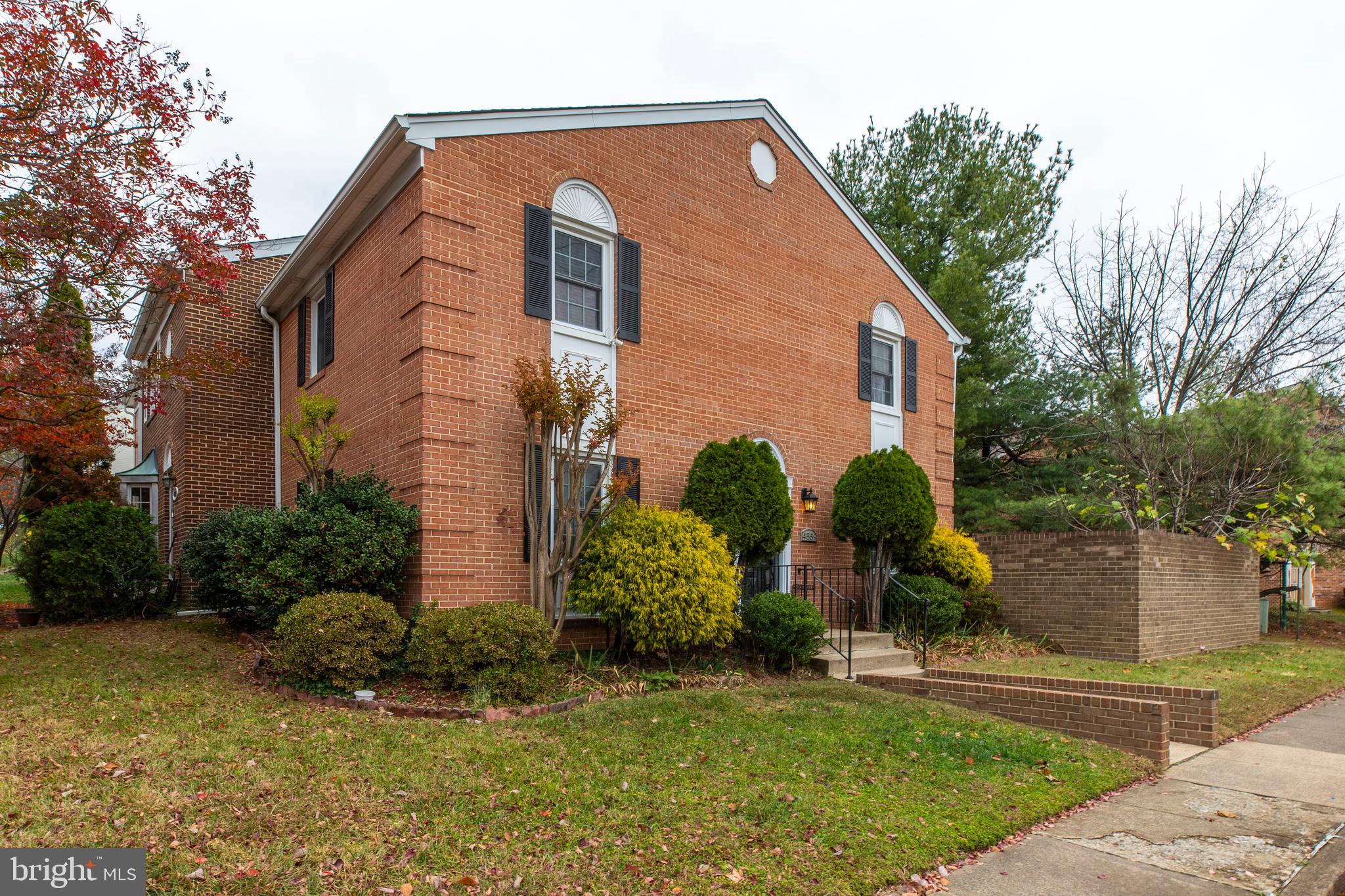 PINECREST HEIGHTS - Residential Lease