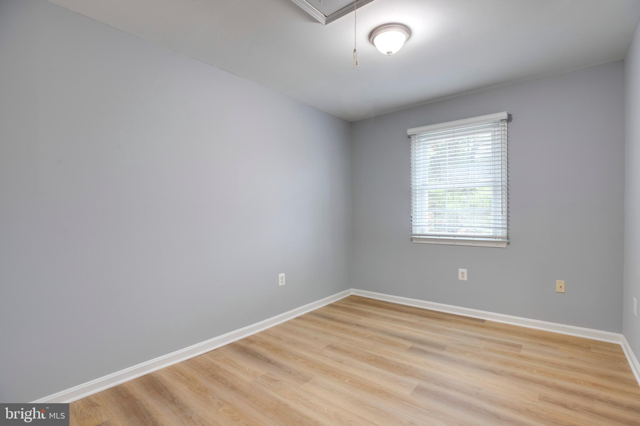 PINECREST HEIGHTS - Residential Lease