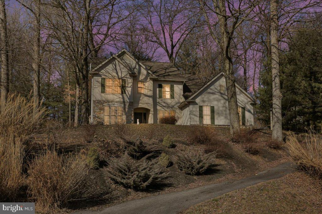 Photo of 925 Hidden Hollow Drive, Gap, PA 17527 (MLS # PALA2047134)