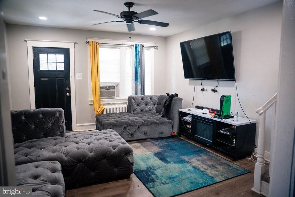 Photo of 204 E Avon Road, BROOKHAVEN, PA 19015 (MLS # PADE2100200)