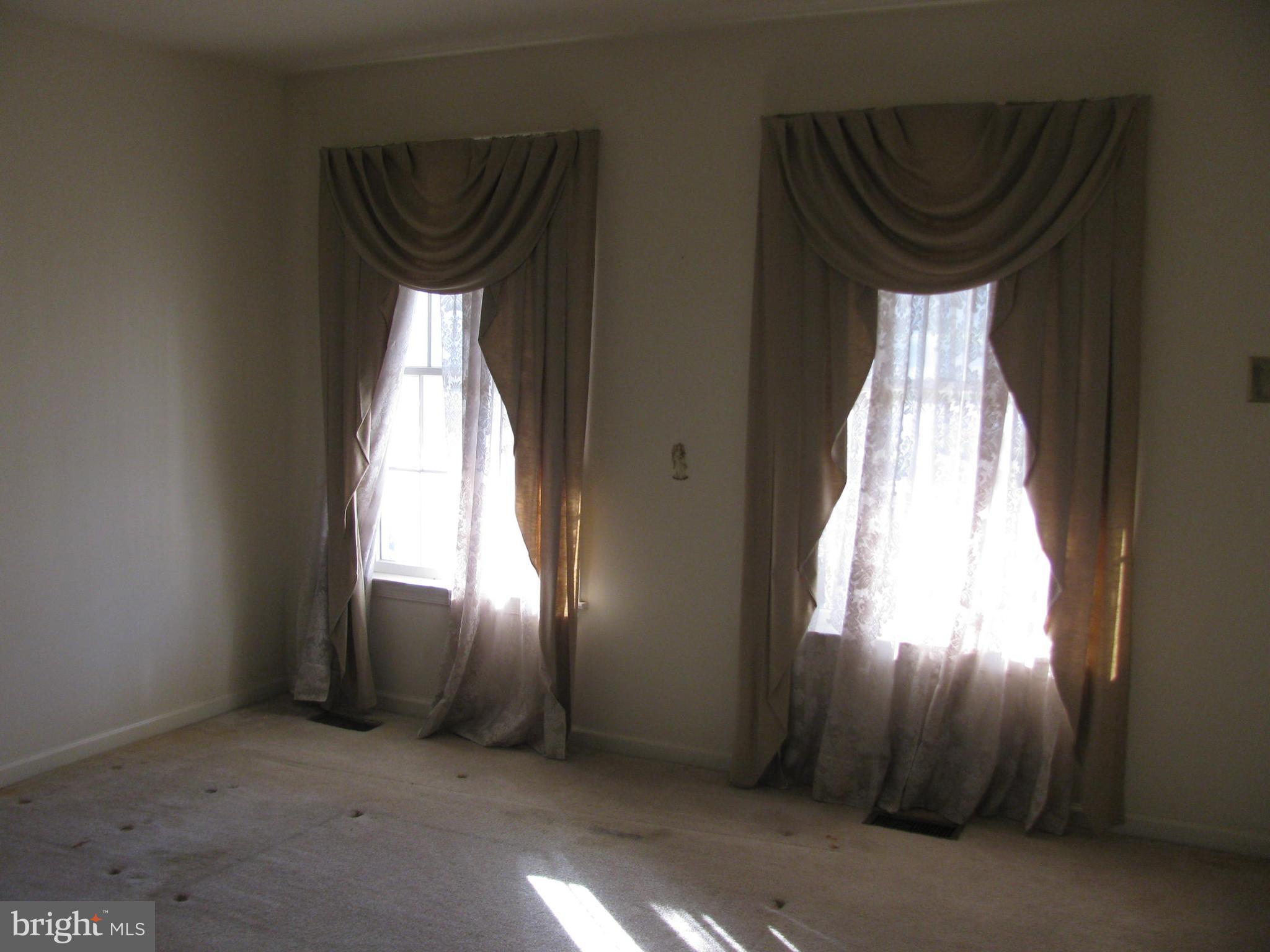 BROOK MEADOW - Residential