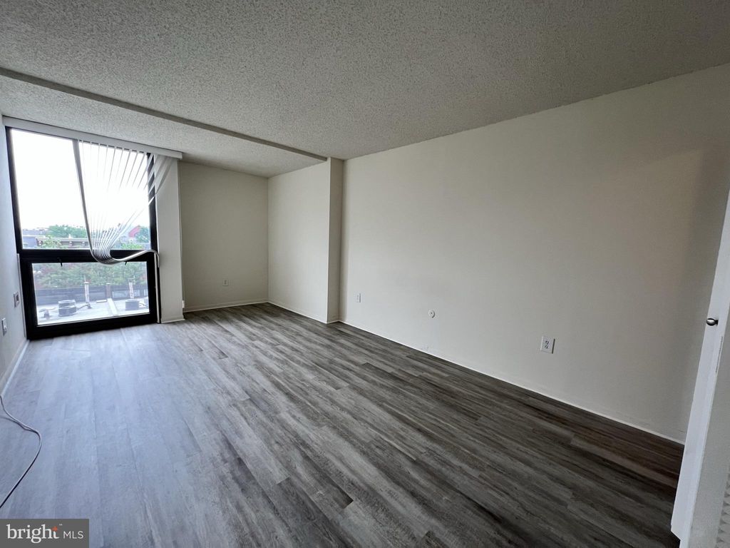 Photo of 241 S 6th Street #611A, PHILADELPHIA, PA 19106 (MLS # PAPH2550886)