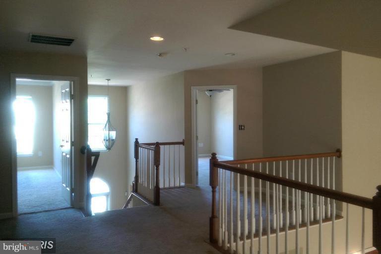 VILLAGES OF DORCHESTER - Residential Lease