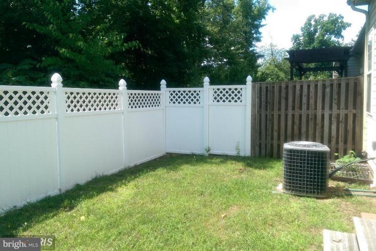 VILLAGES OF DORCHESTER - Residential Lease