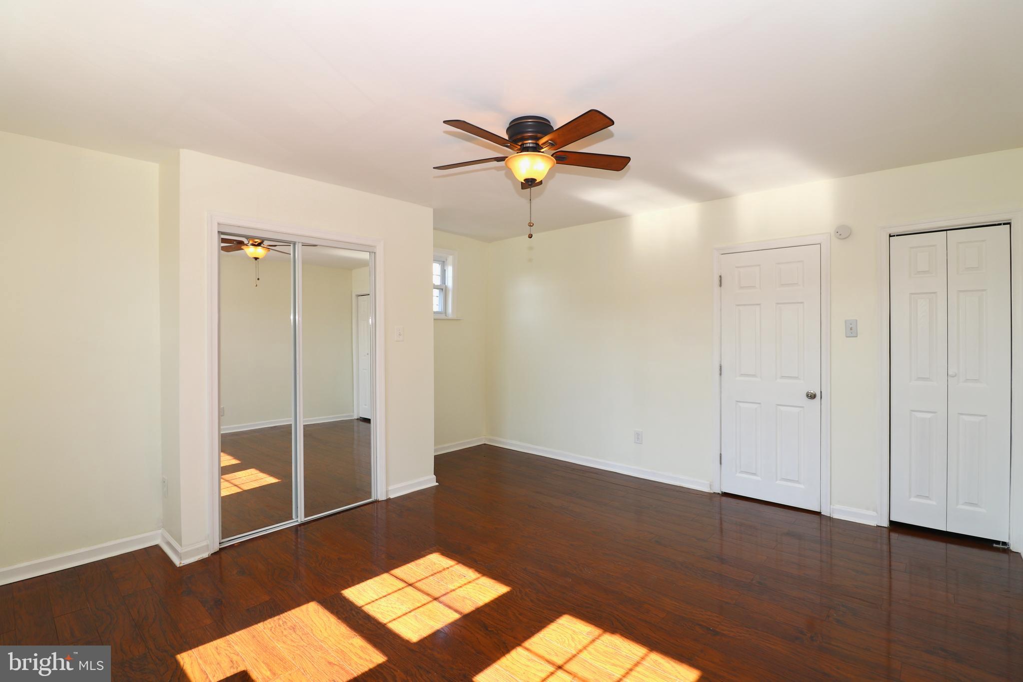 YEADON - Residential