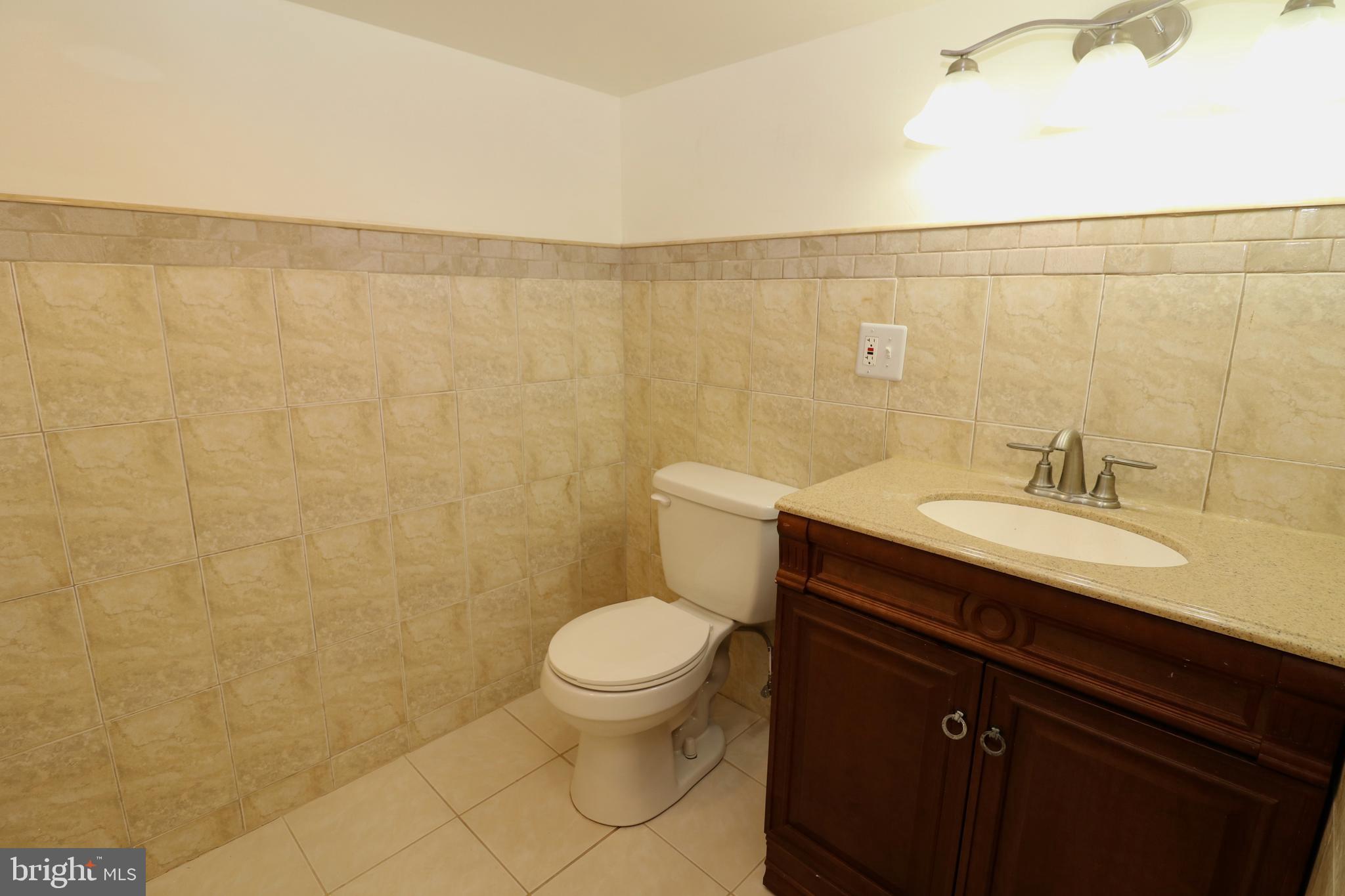 YEADON - Residential