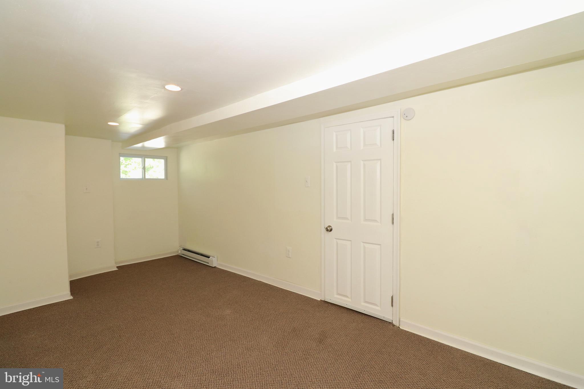 YEADON - Residential