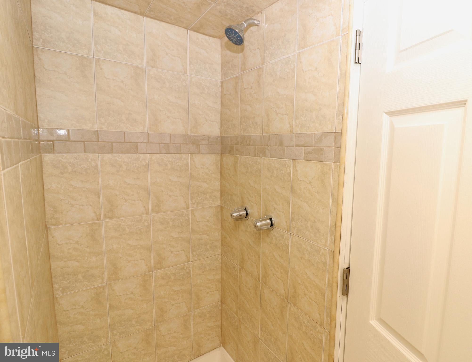 YEADON - Residential