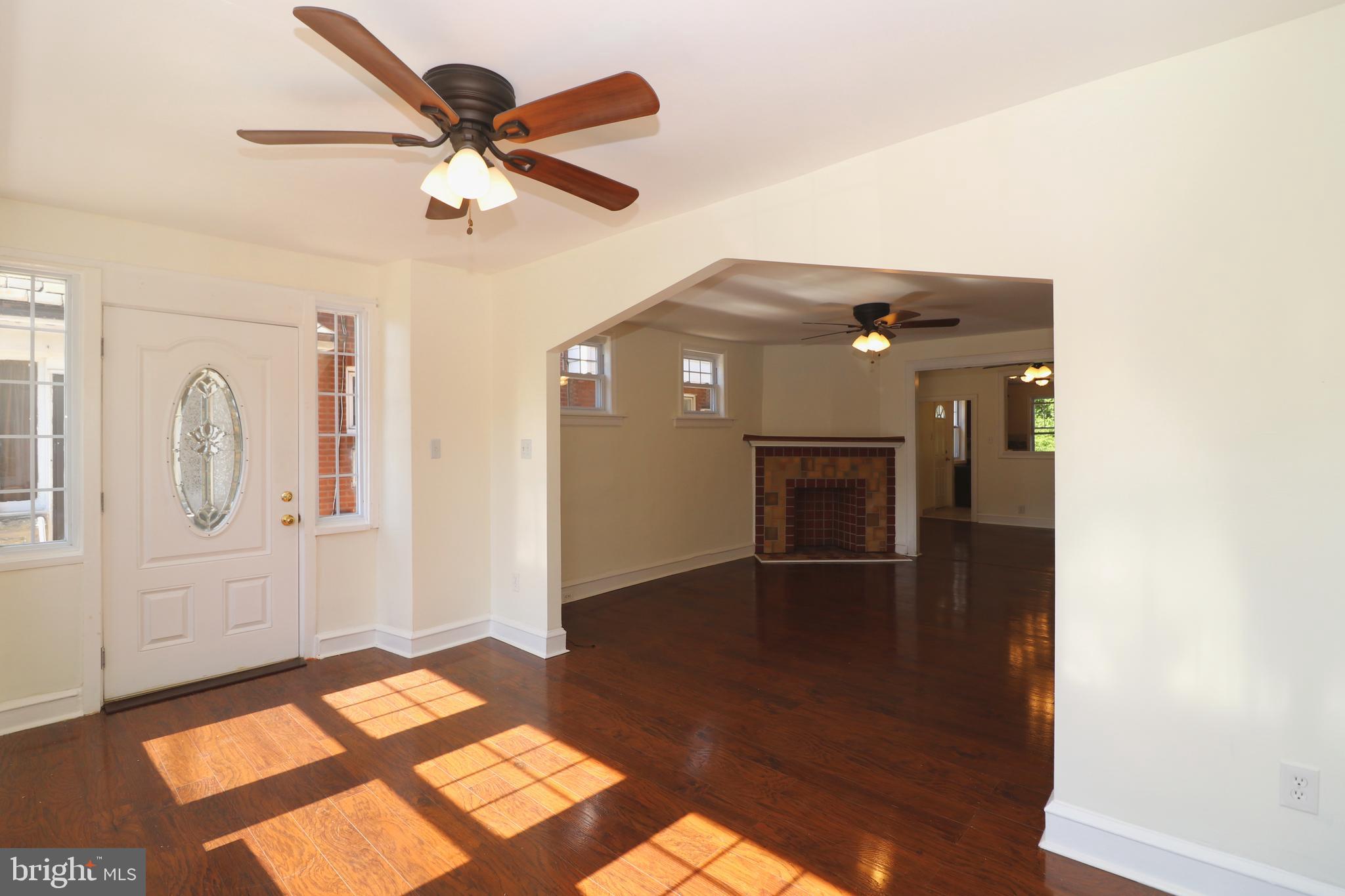 YEADON - Residential