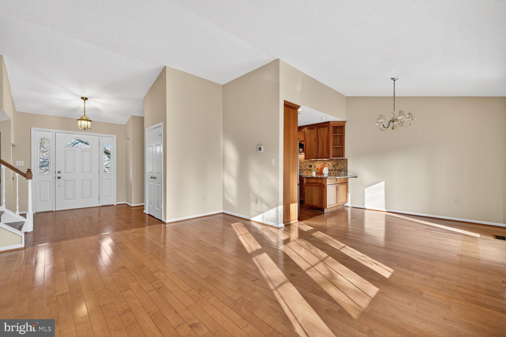 2306 EAGLE ROCK PLACE