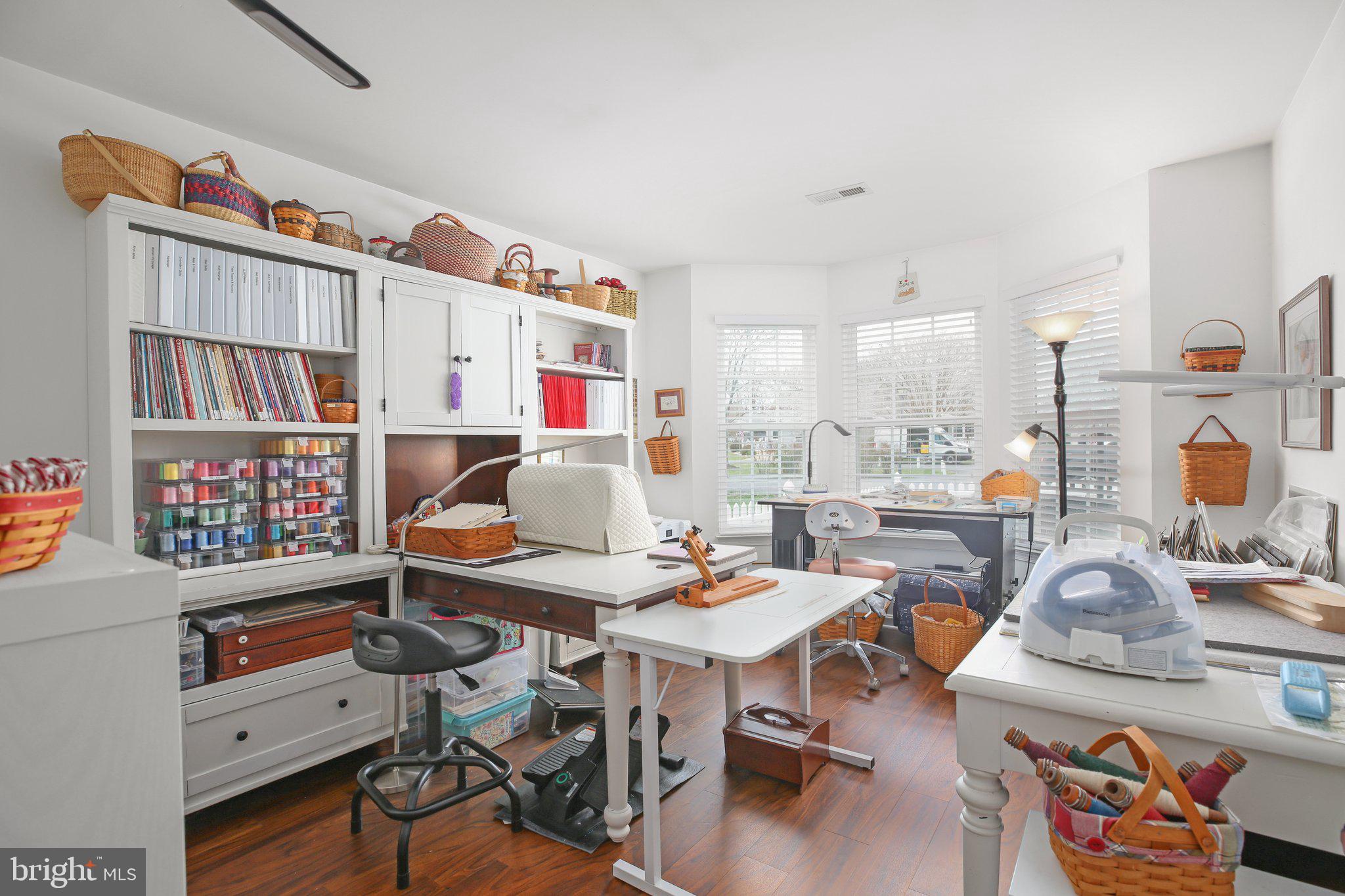 SUMMERLAKE - Residential