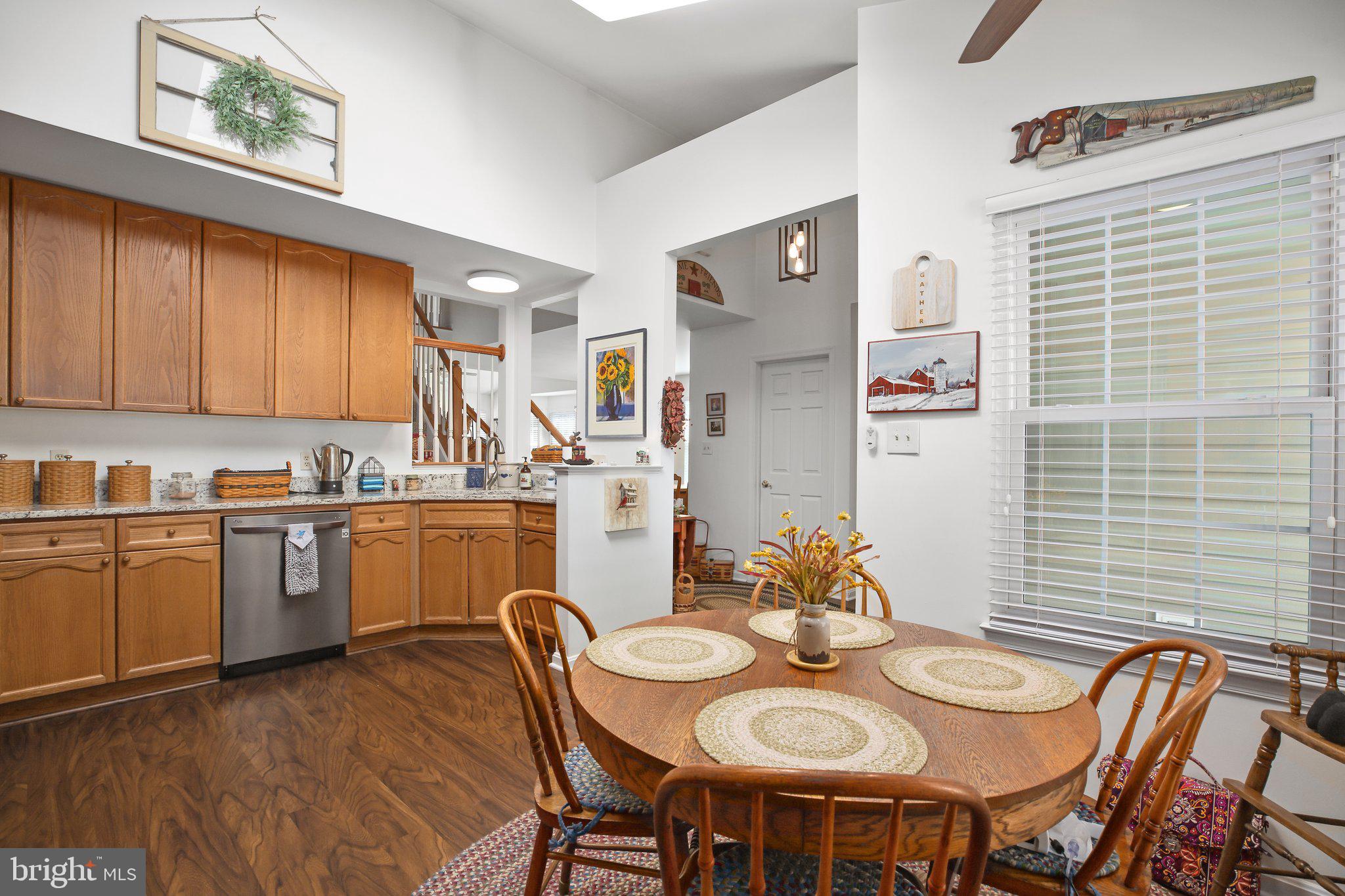 SUMMERLAKE - Residential