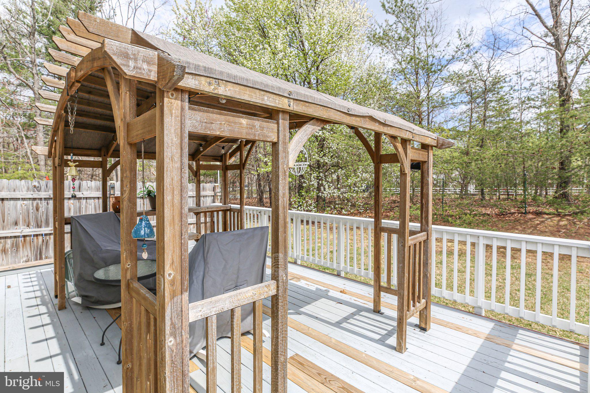 SUMMERLAKE - Residential