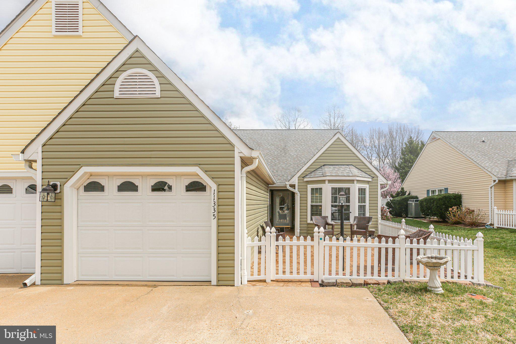 SUMMERLAKE - Residential