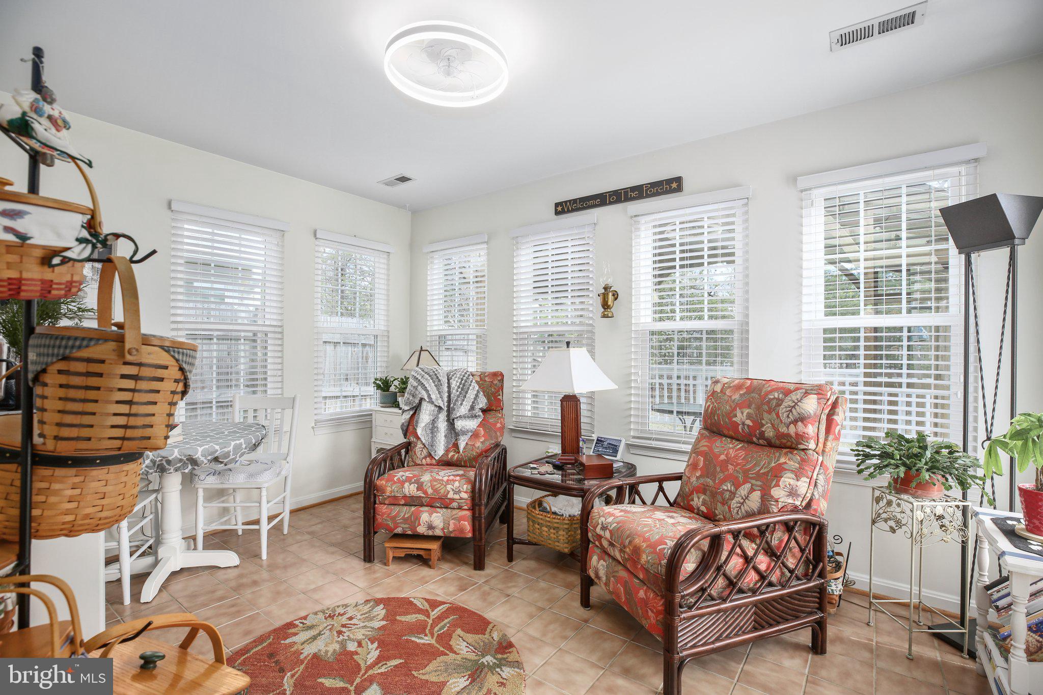 SUMMERLAKE - Residential