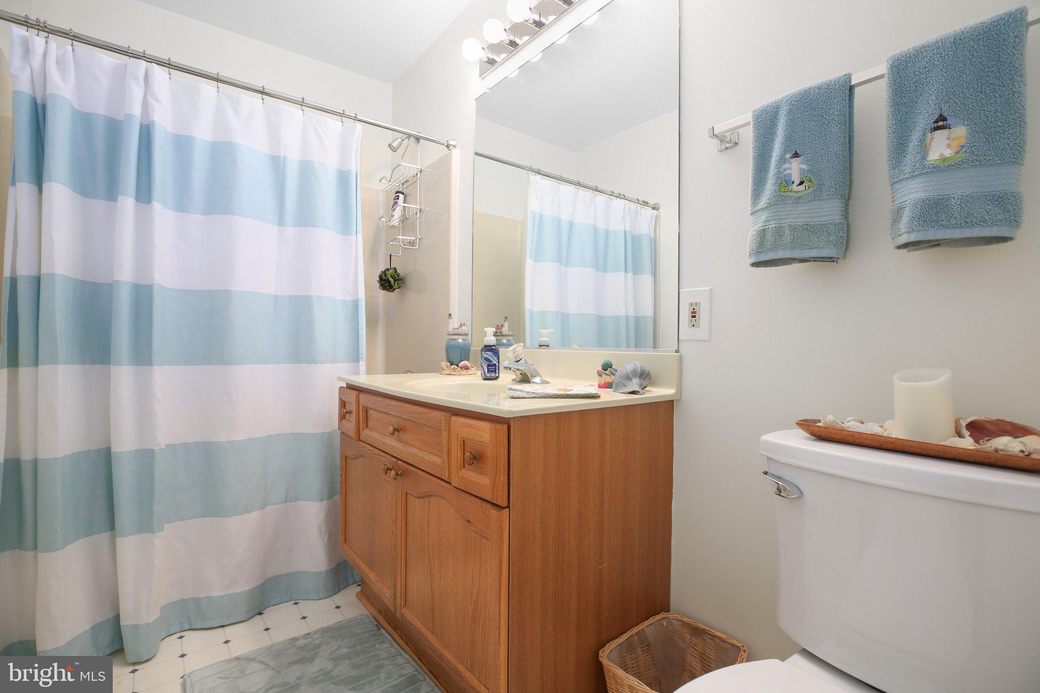 SUMMERLAKE - Residential