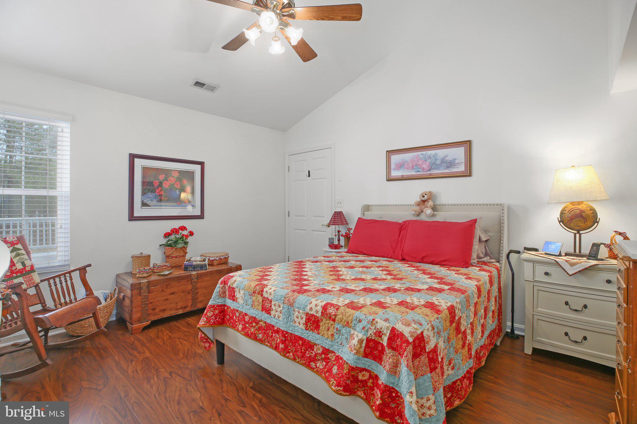 SUMMERLAKE - Residential