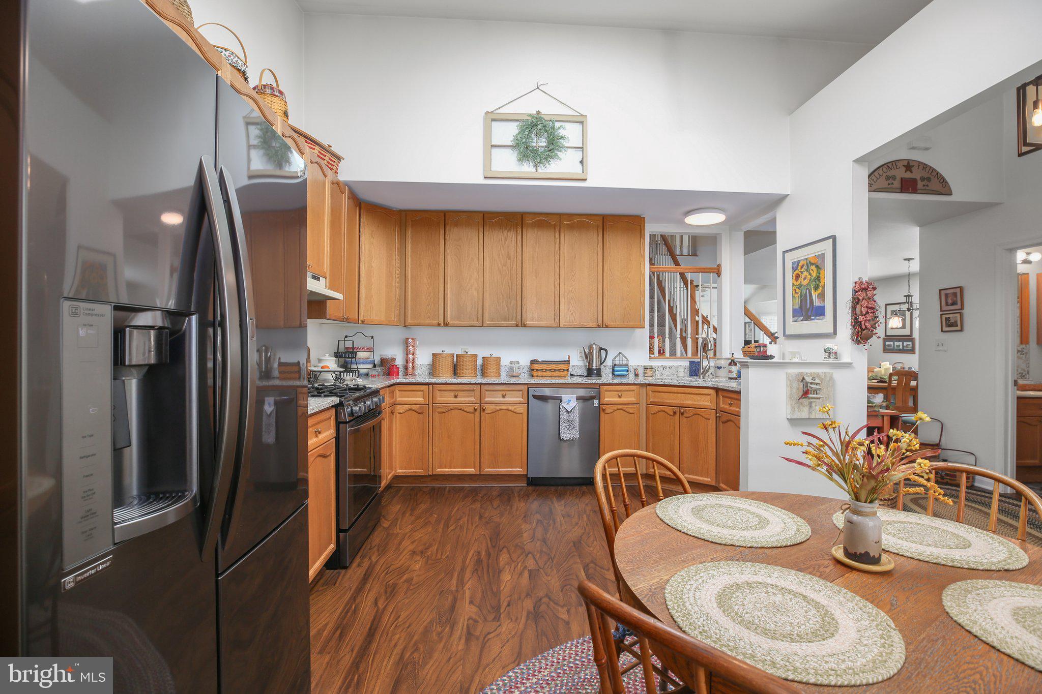 SUMMERLAKE - Residential