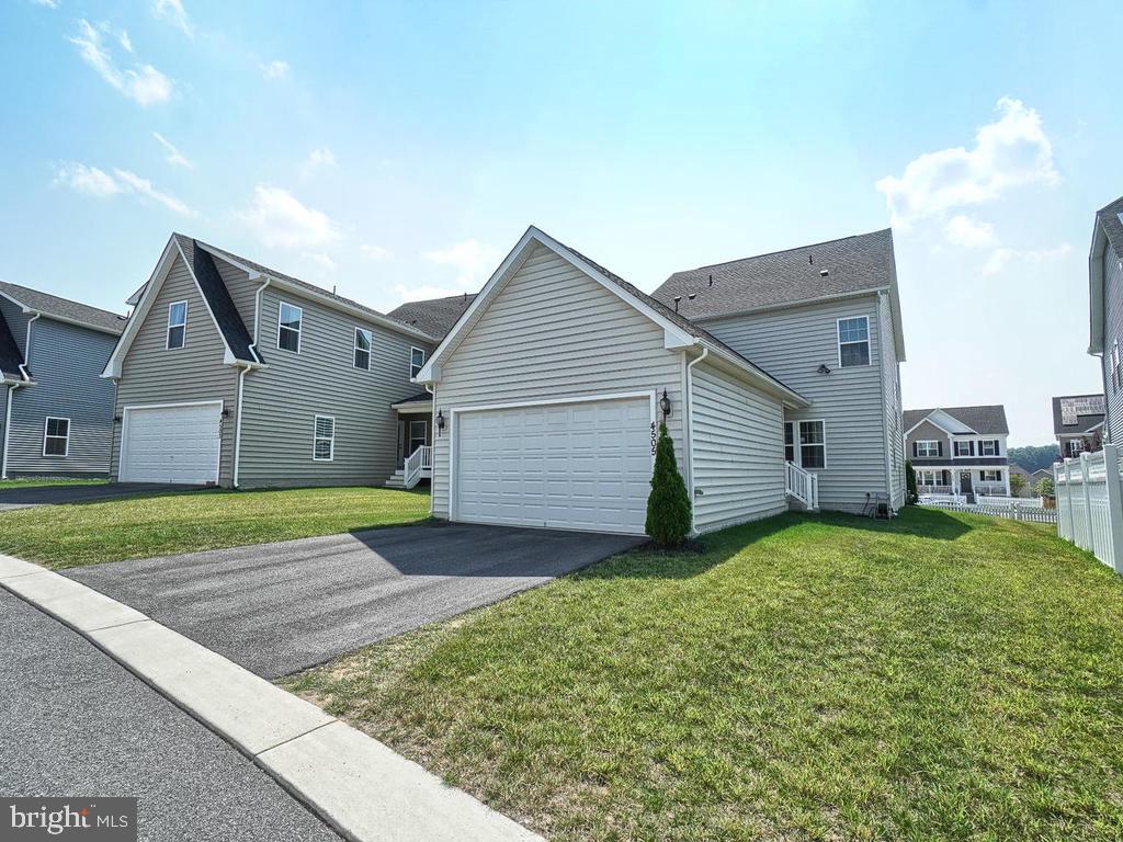 LANDSDALE - Residential