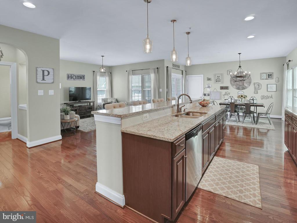 LANDSDALE - Residential