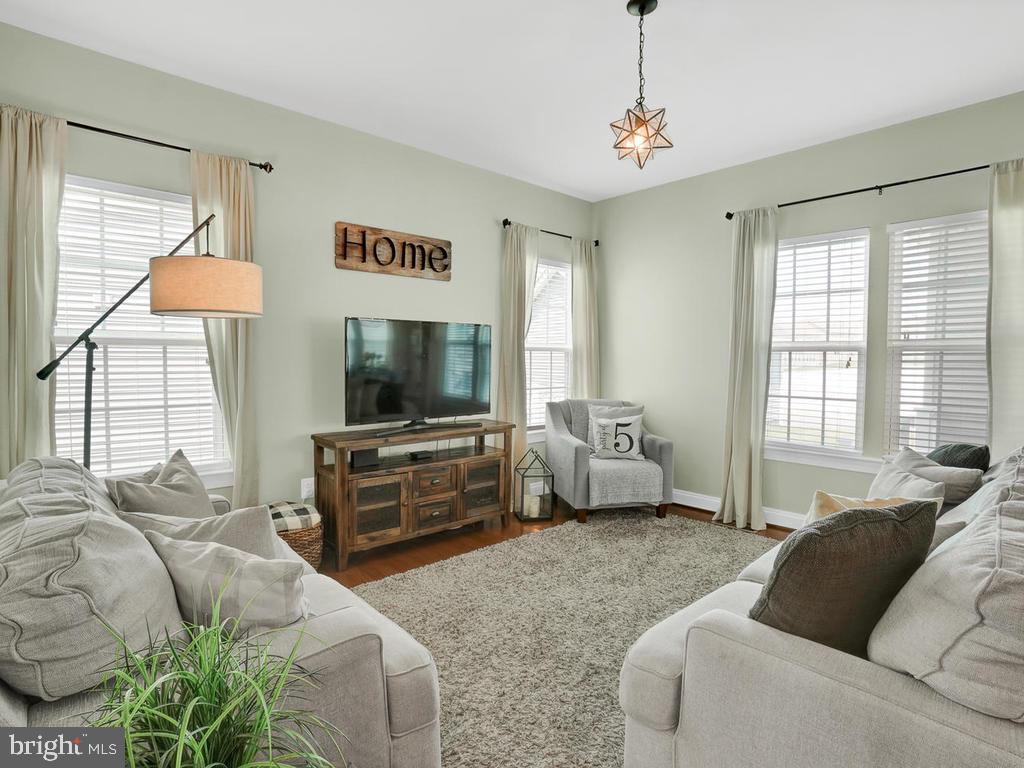 LANDSDALE - Residential