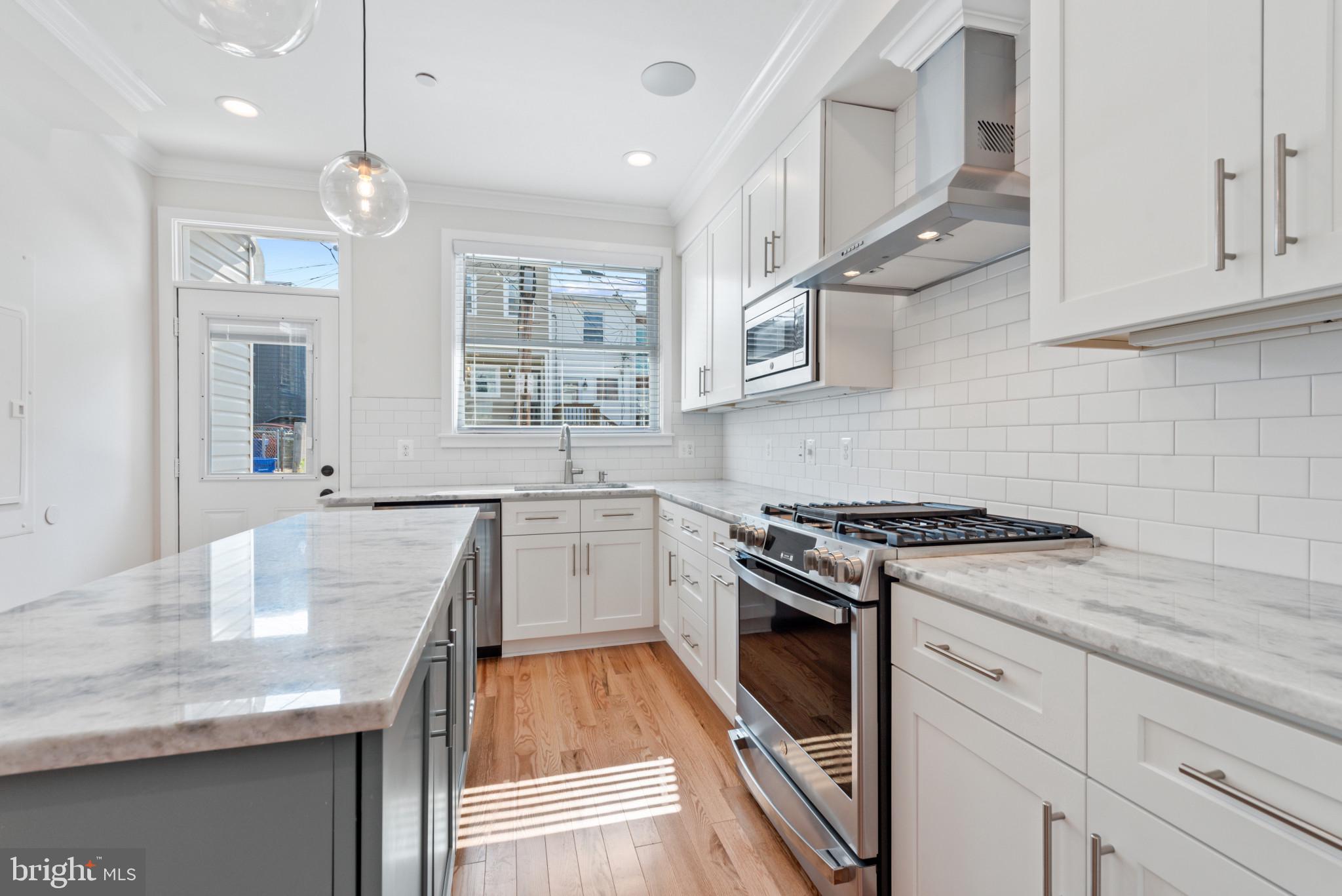 CANTON - Residential