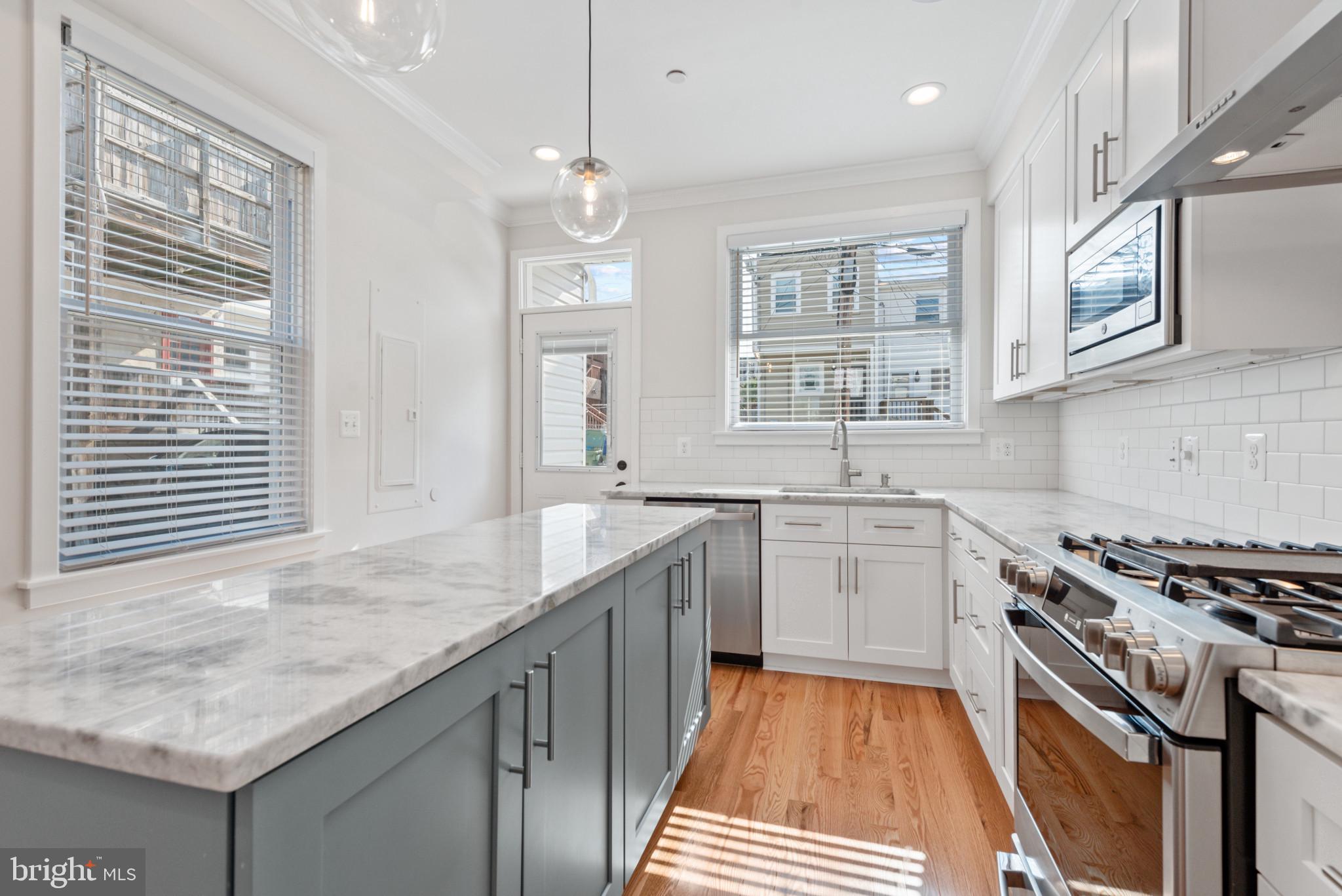 CANTON - Residential