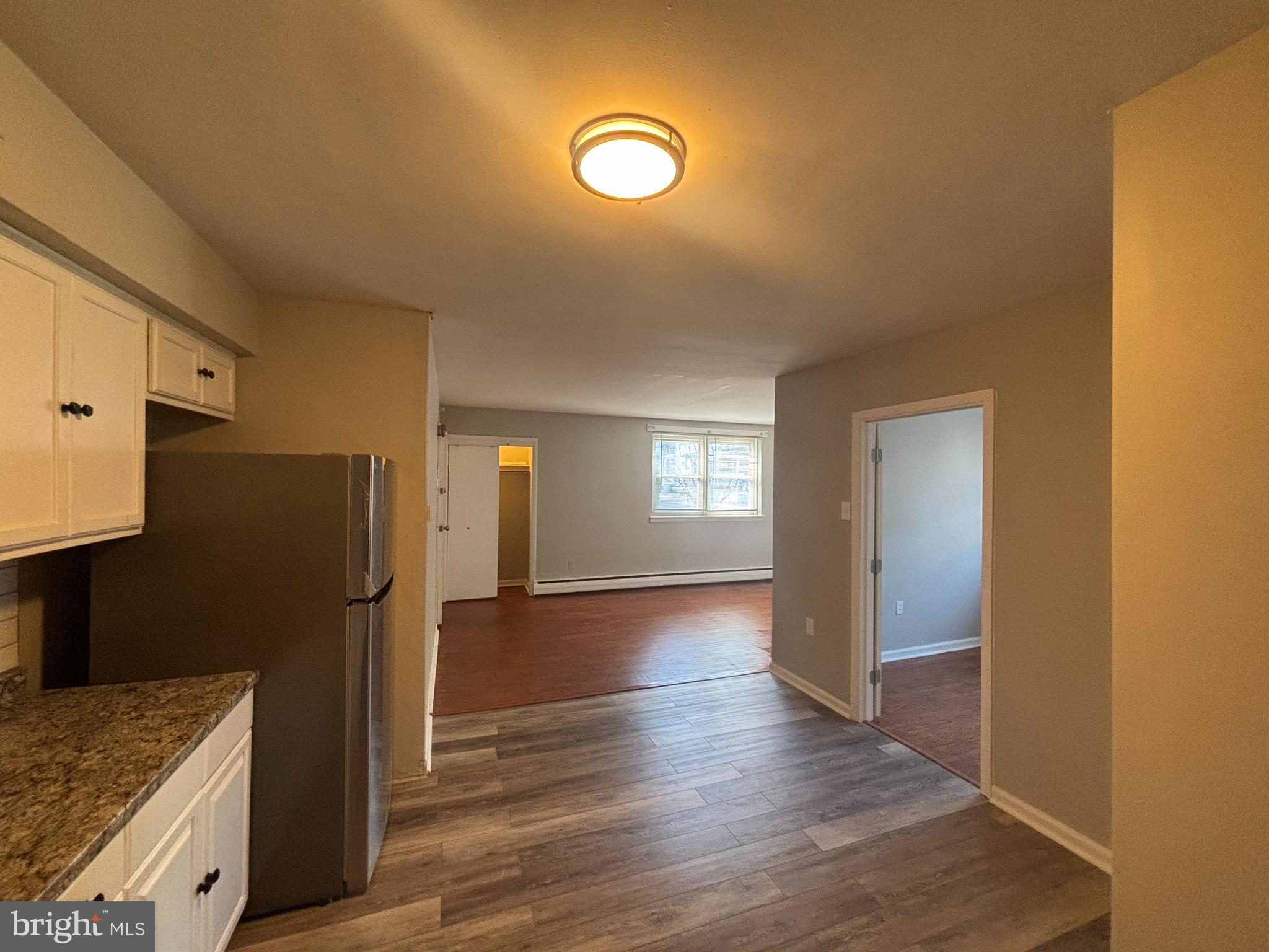 OAK LANE - Residential Lease