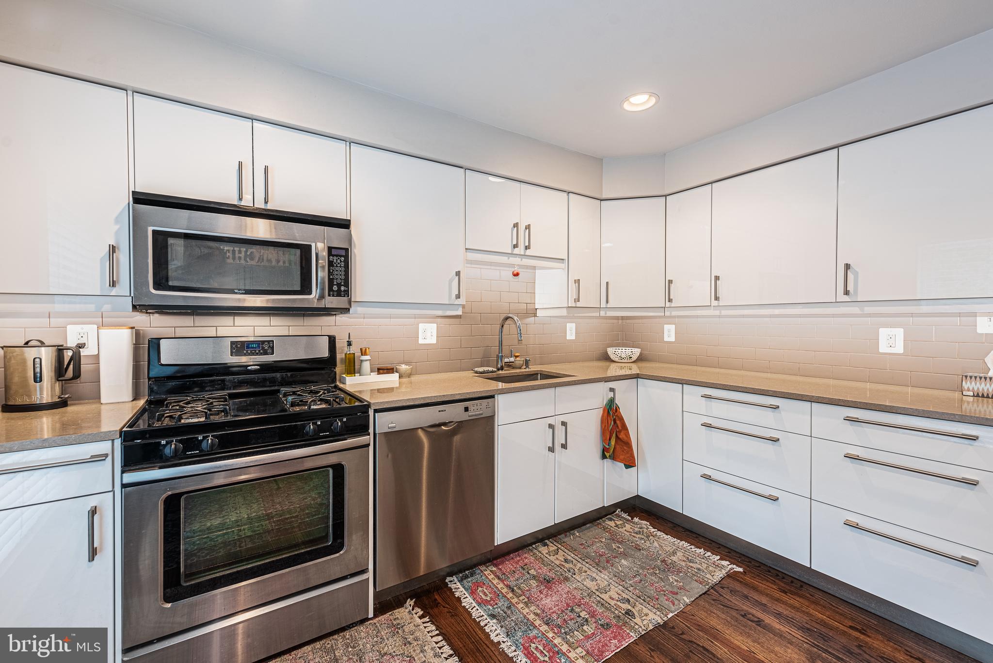 GREENBERRY WOODS - Residential