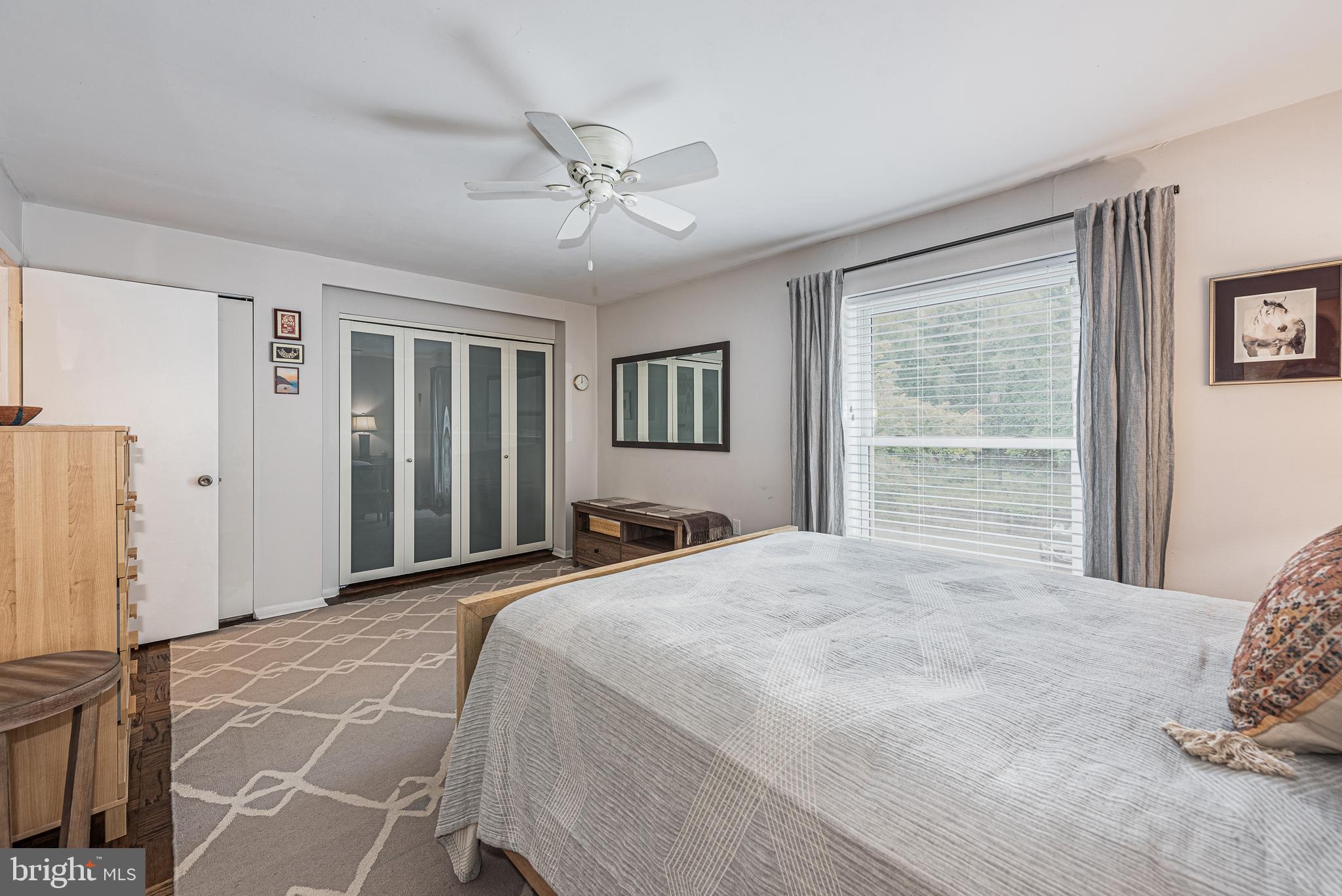 GREENBERRY WOODS - Residential