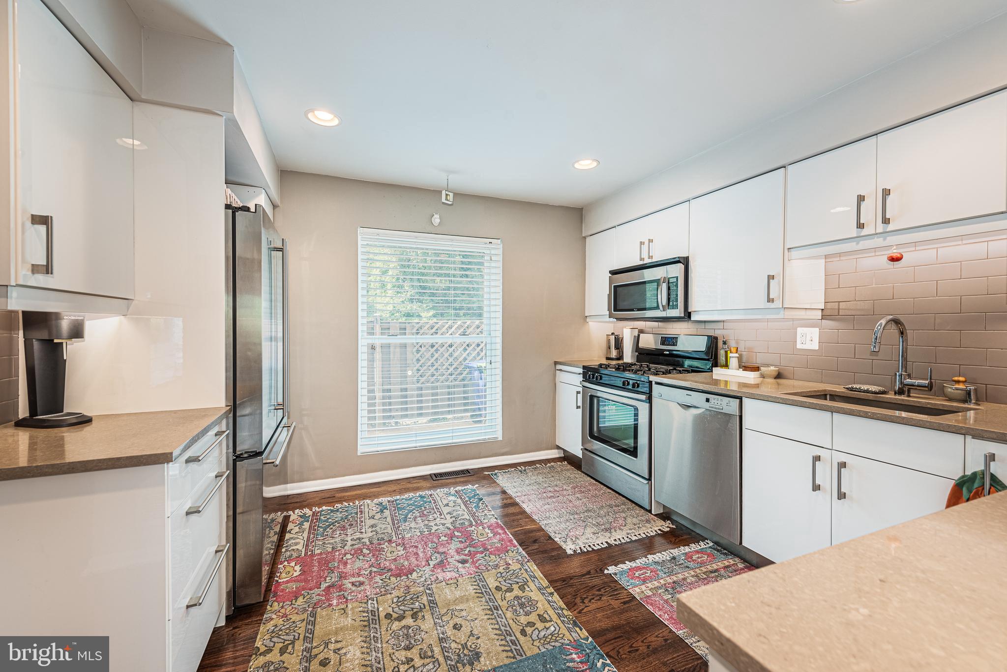 GREENBERRY WOODS - Residential