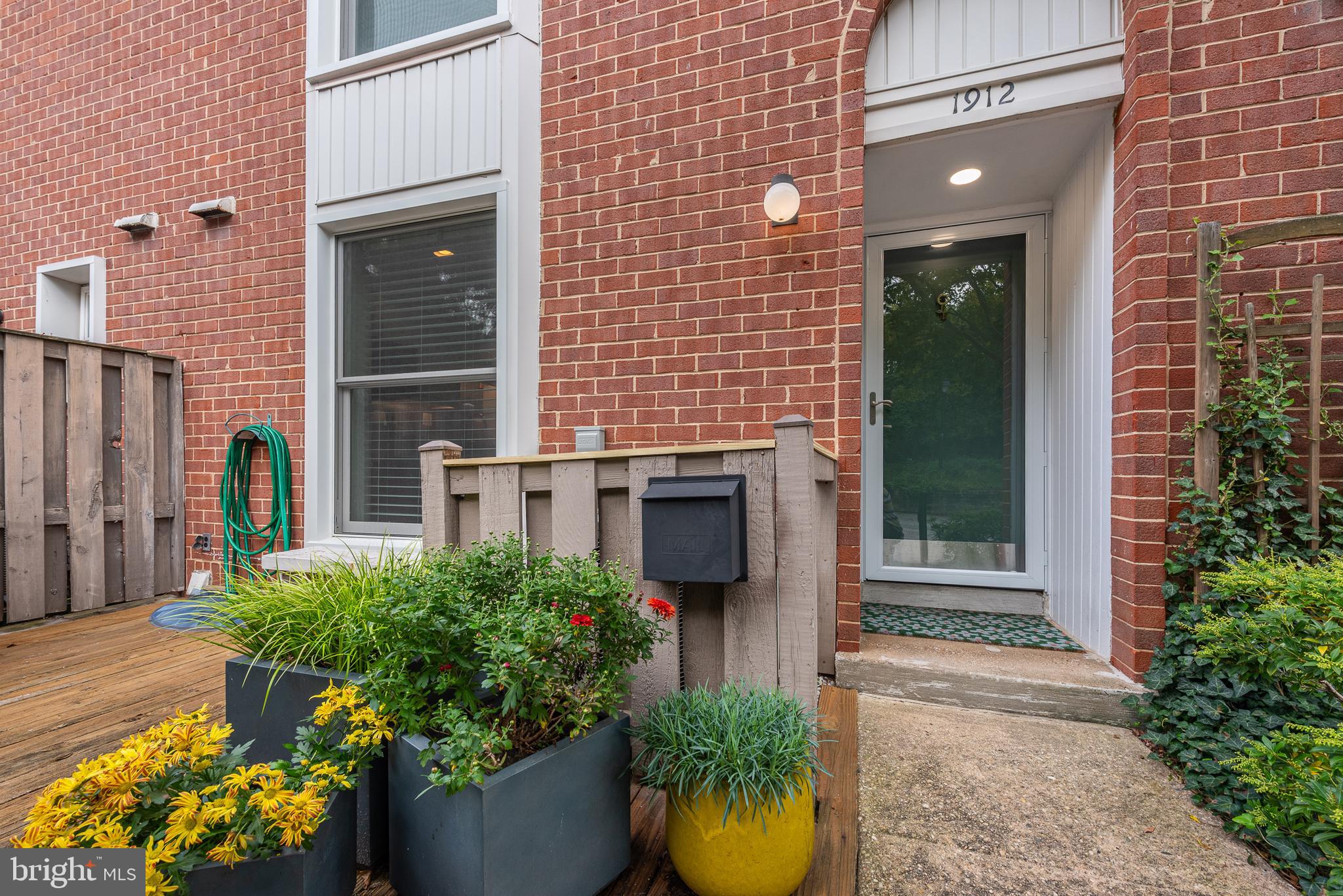 GREENBERRY WOODS - Residential