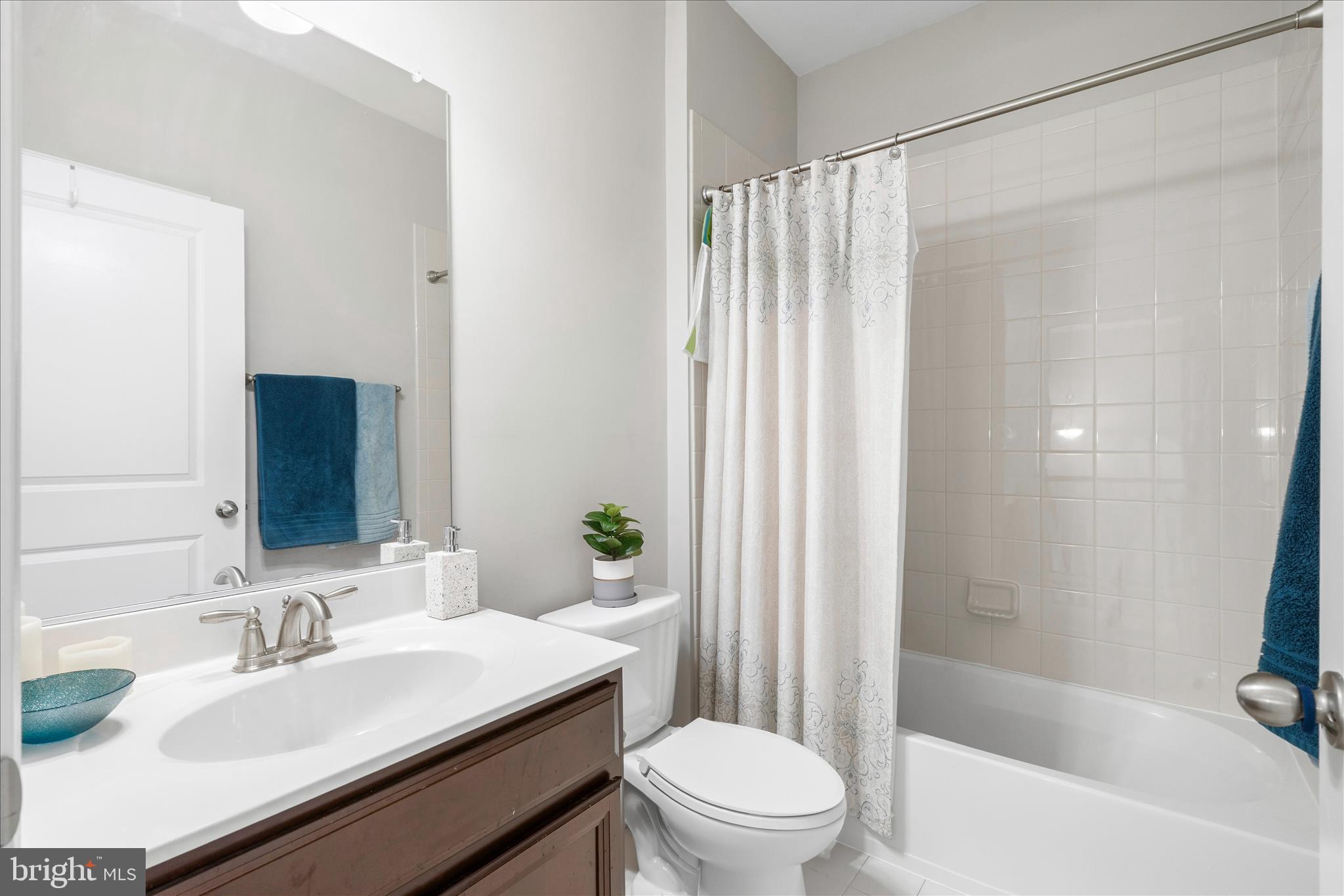 MANORS AT BALLENGER CREEK - Residential