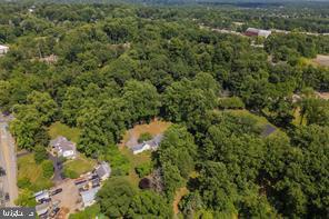 402 S NEWTOWN STREET ROAD