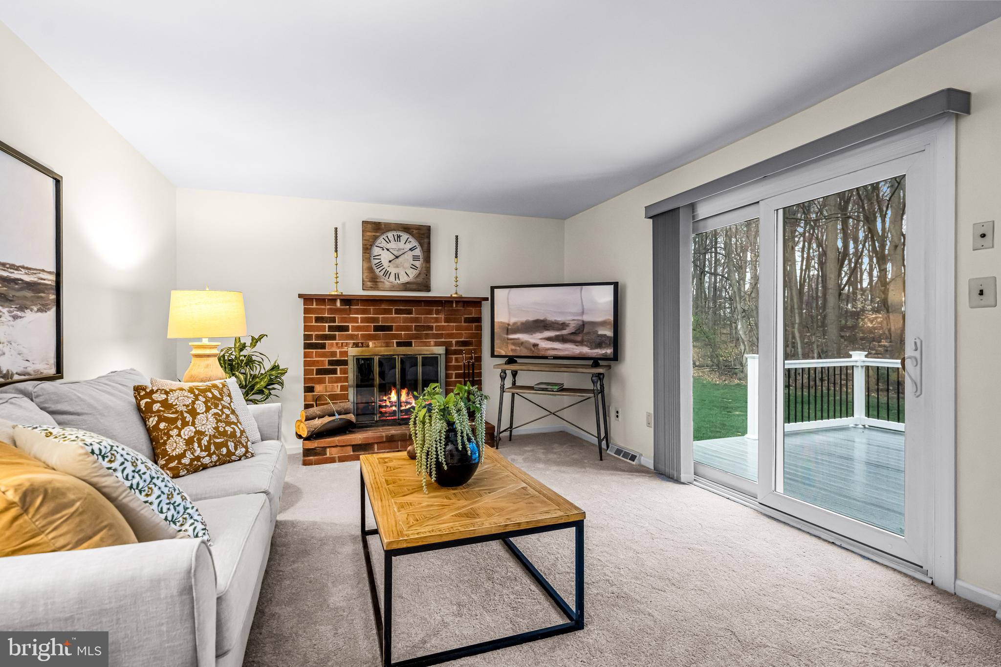 SHARON - Residential