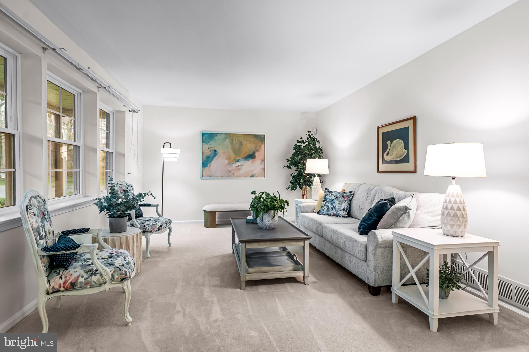 SHARON - Residential