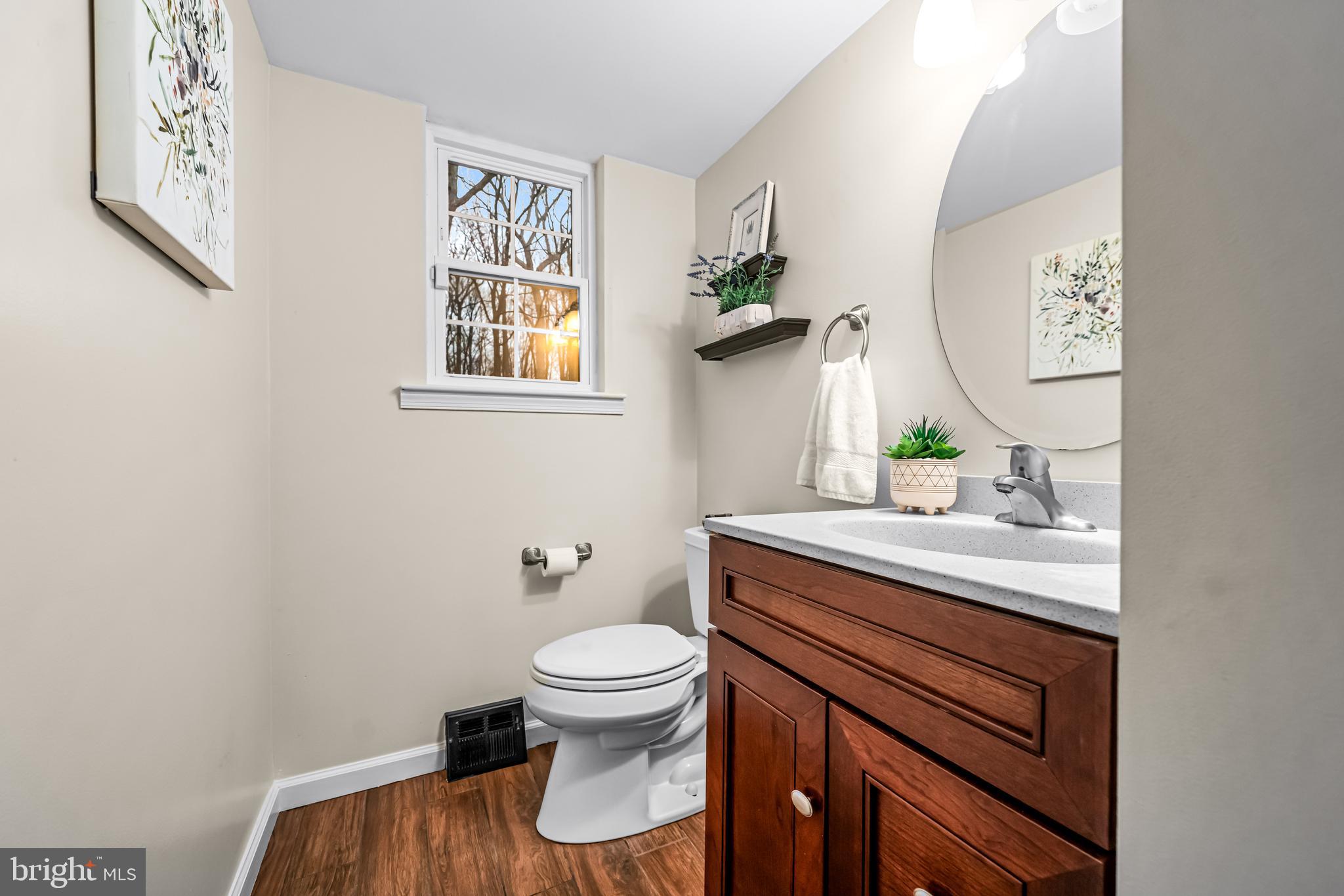 SHARON - Residential