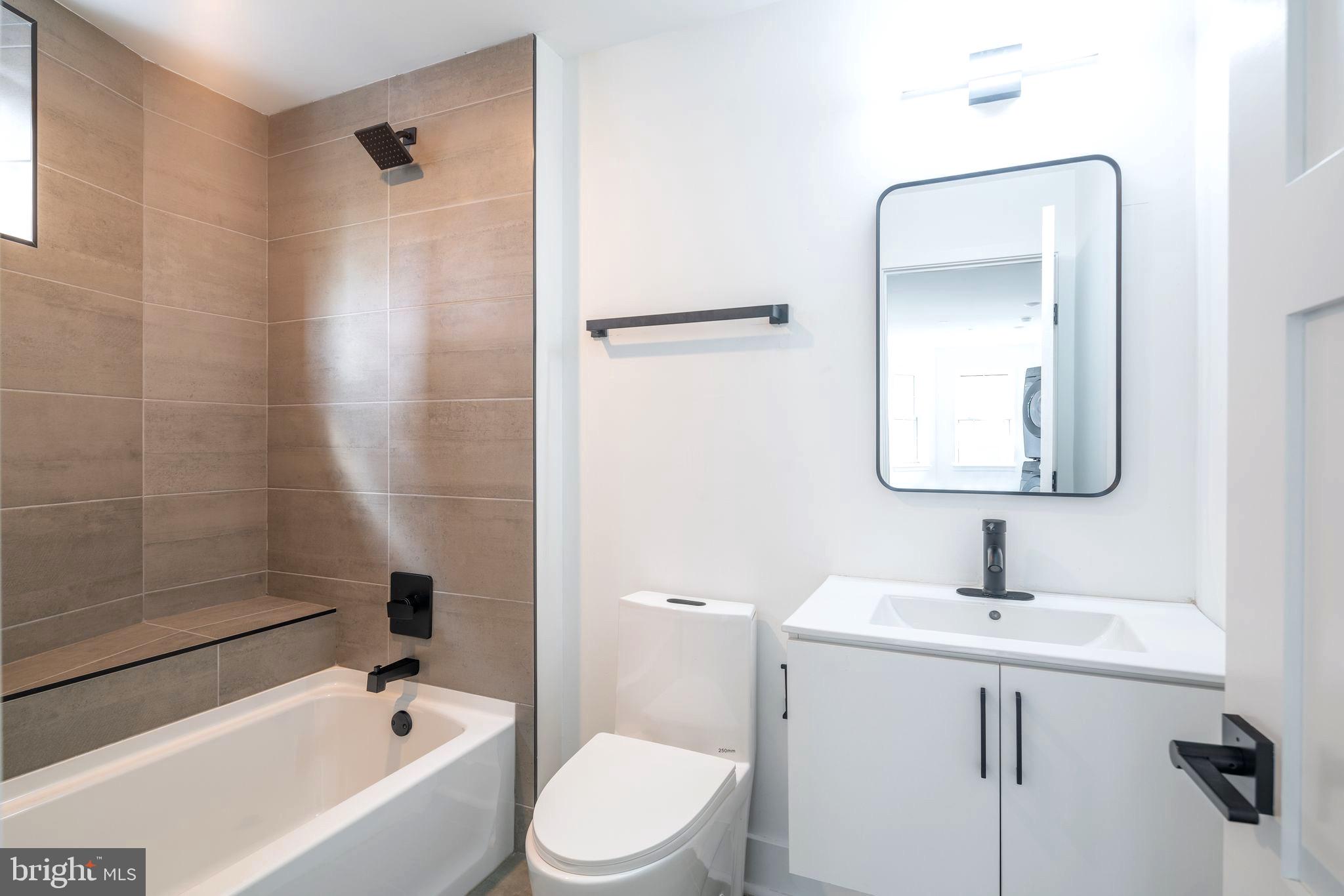 SPRUCE HILL - Commercial Sale