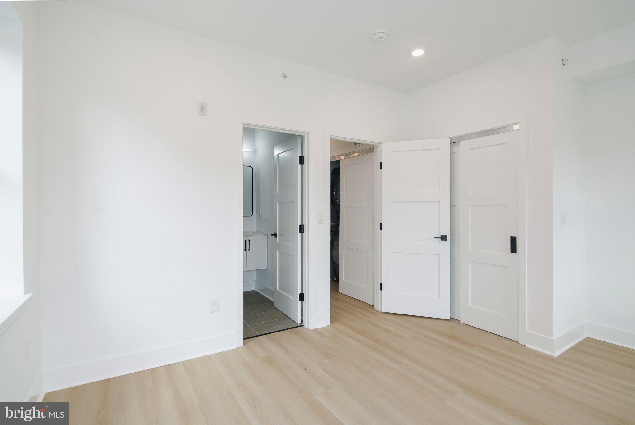 SPRUCE HILL - Commercial Sale