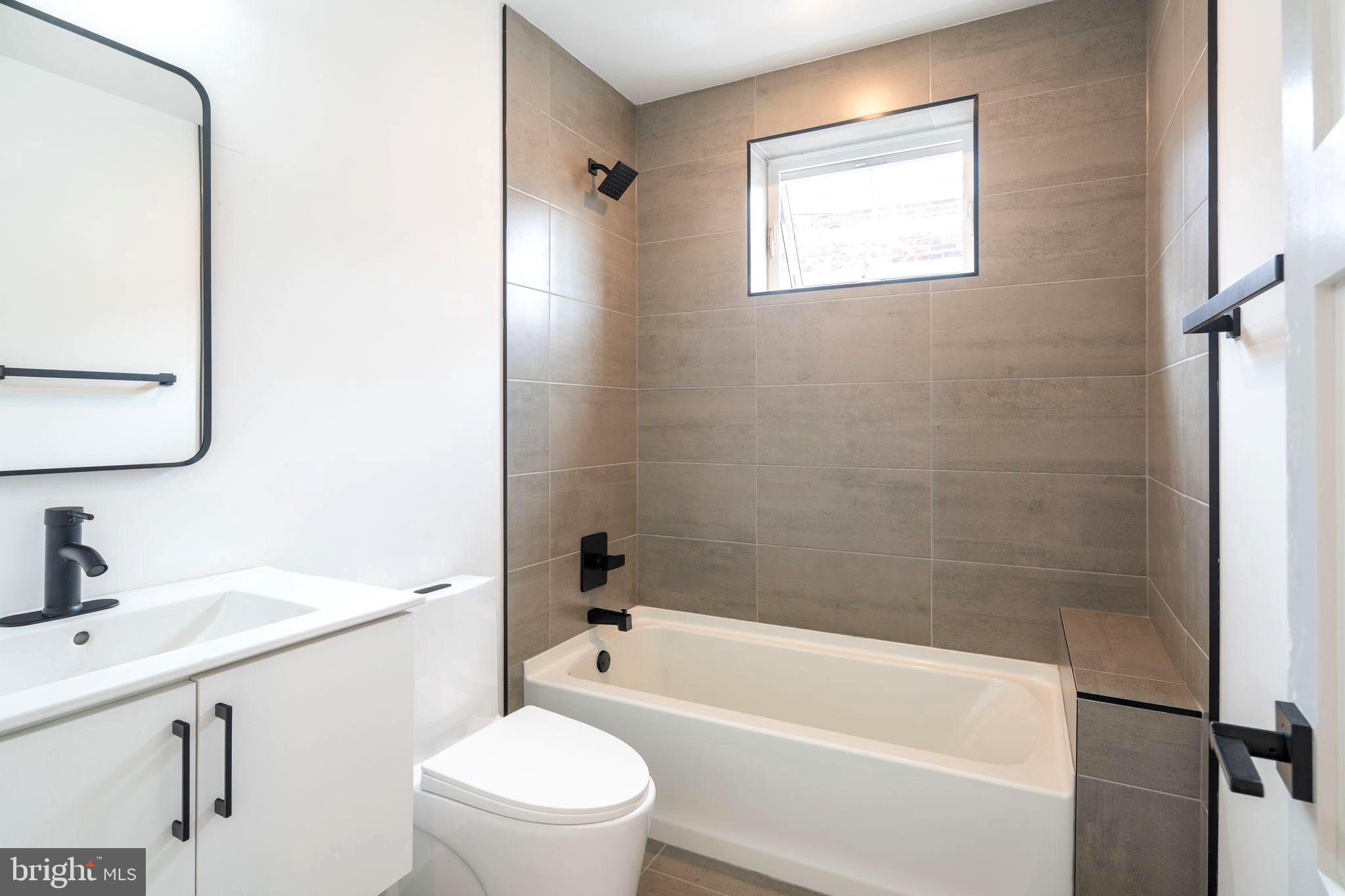 SPRUCE HILL - Commercial Sale