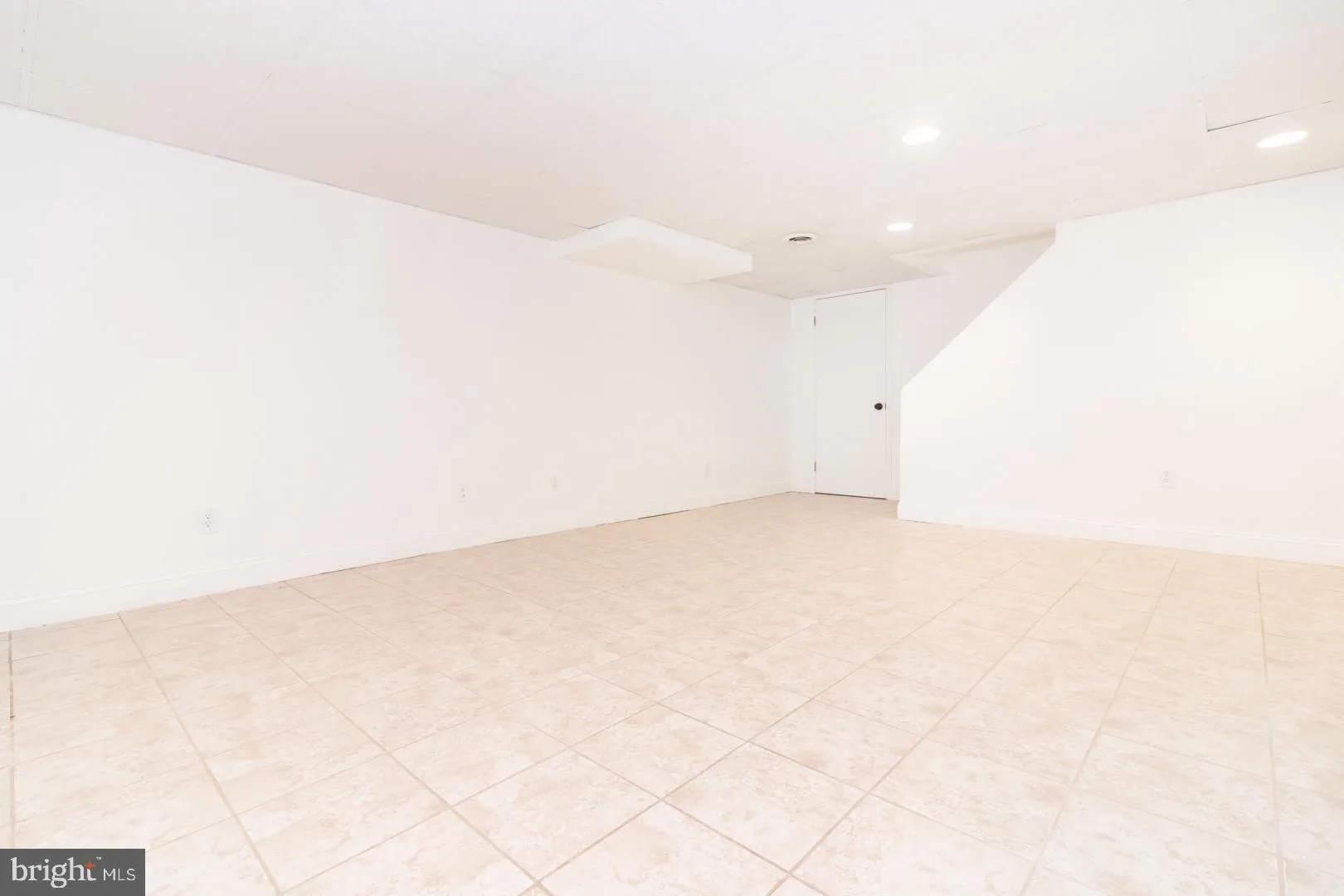 Pennington, New Jersey 08534, United States, 4 Bedrooms Bedrooms, ,2 BathroomsBathrooms,Residential,Active,42755