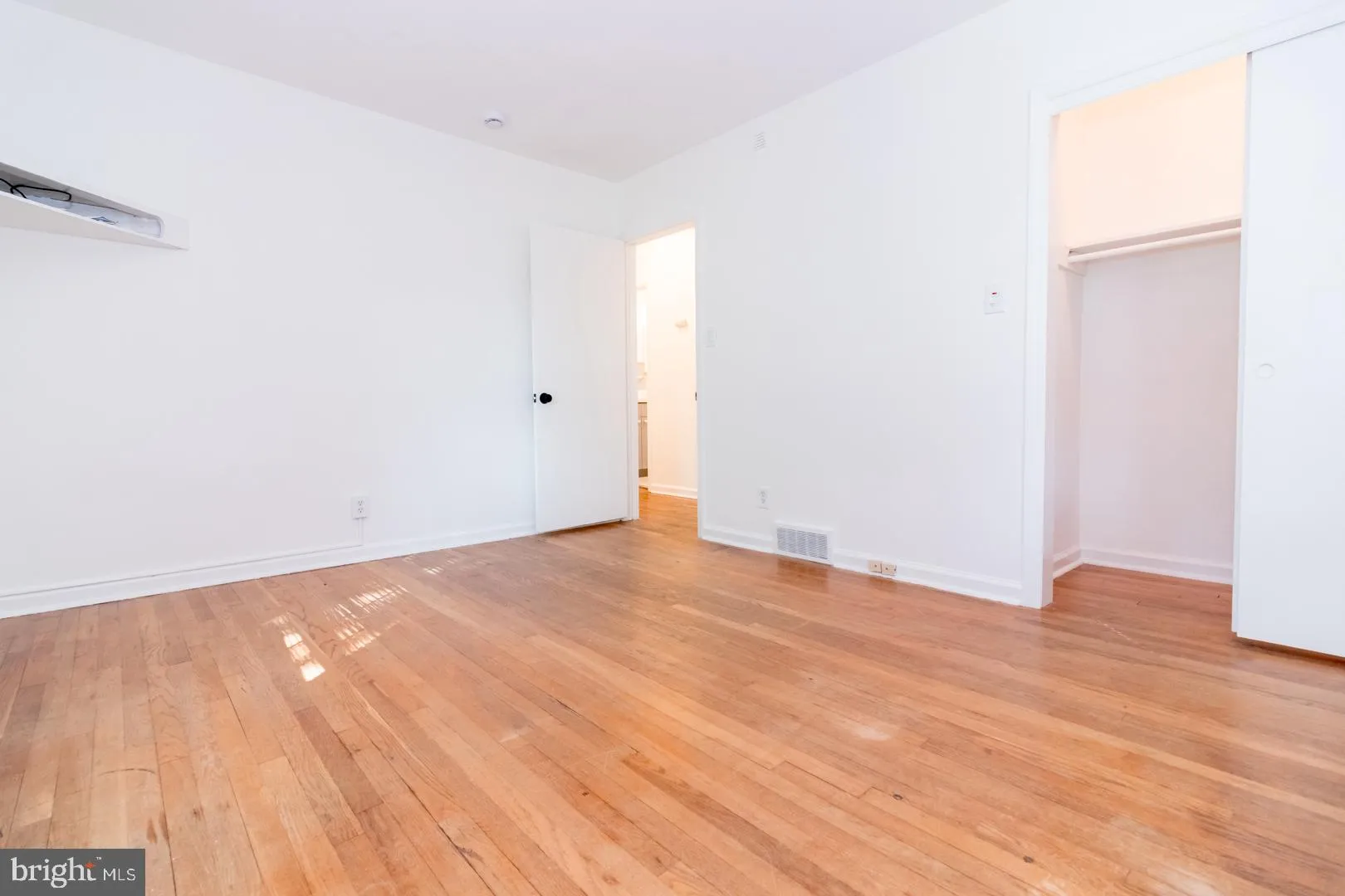 Pennington, New Jersey 08534, United States, 4 Bedrooms Bedrooms, ,2 BathroomsBathrooms,Residential,Active,42755