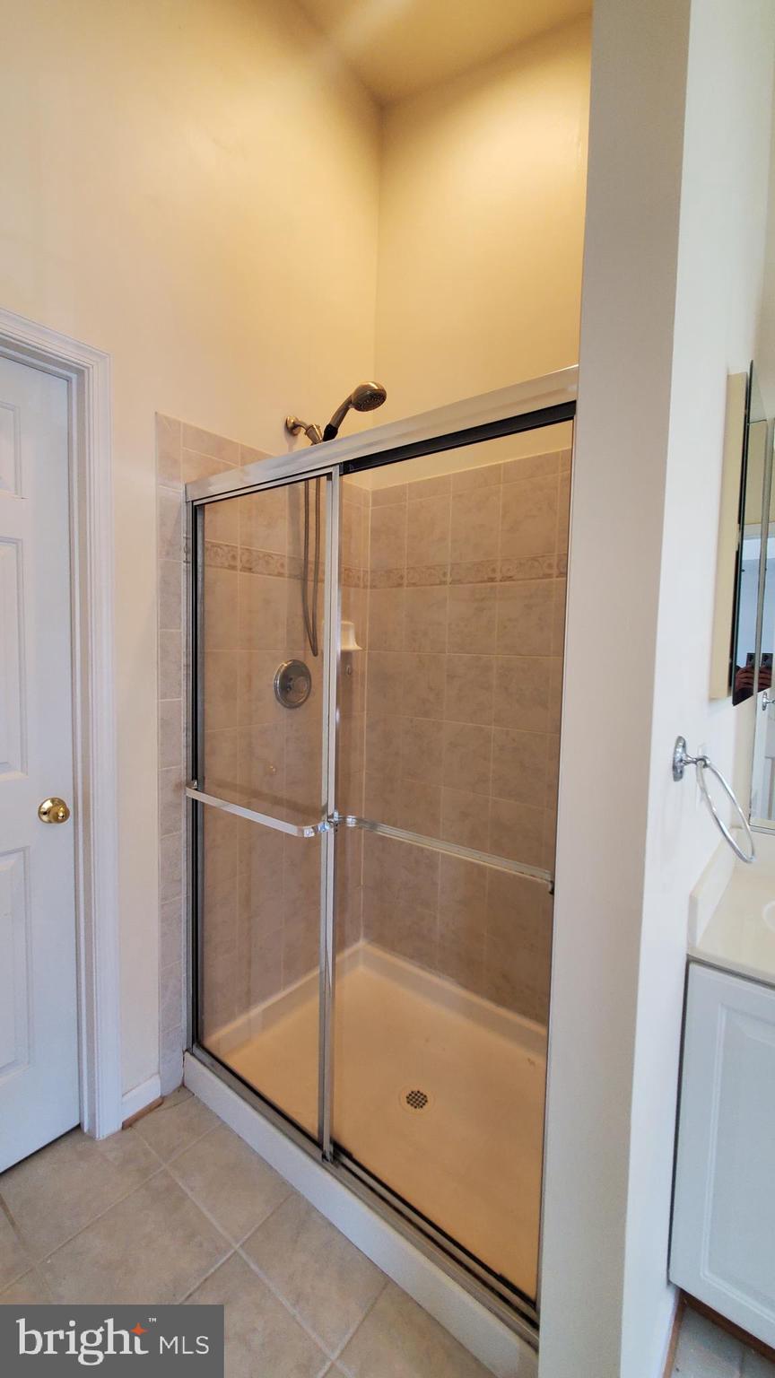 PINEY ORCHARD - Residential Lease